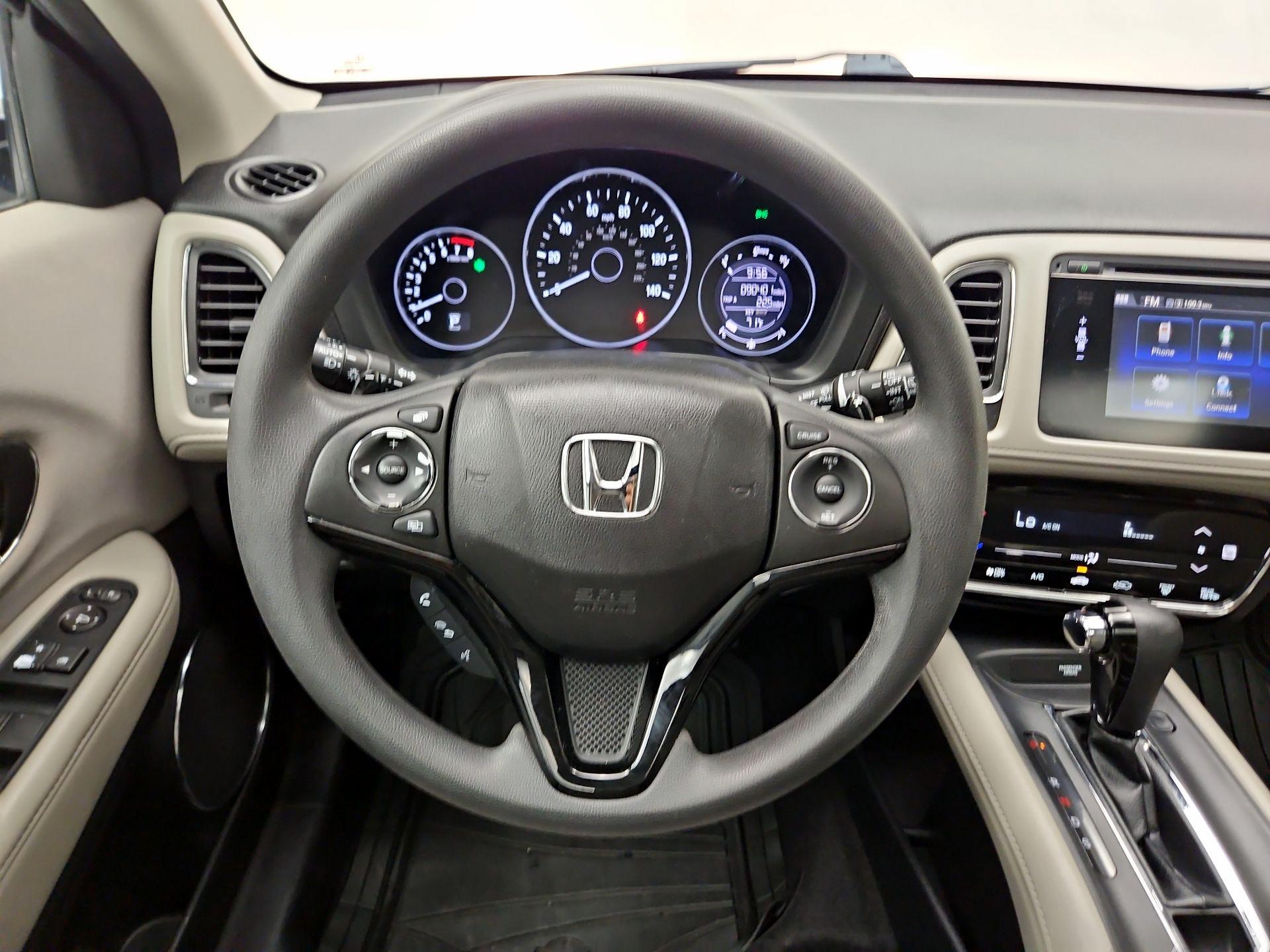 Thumbnail: 2017 Honda HR-V - 10