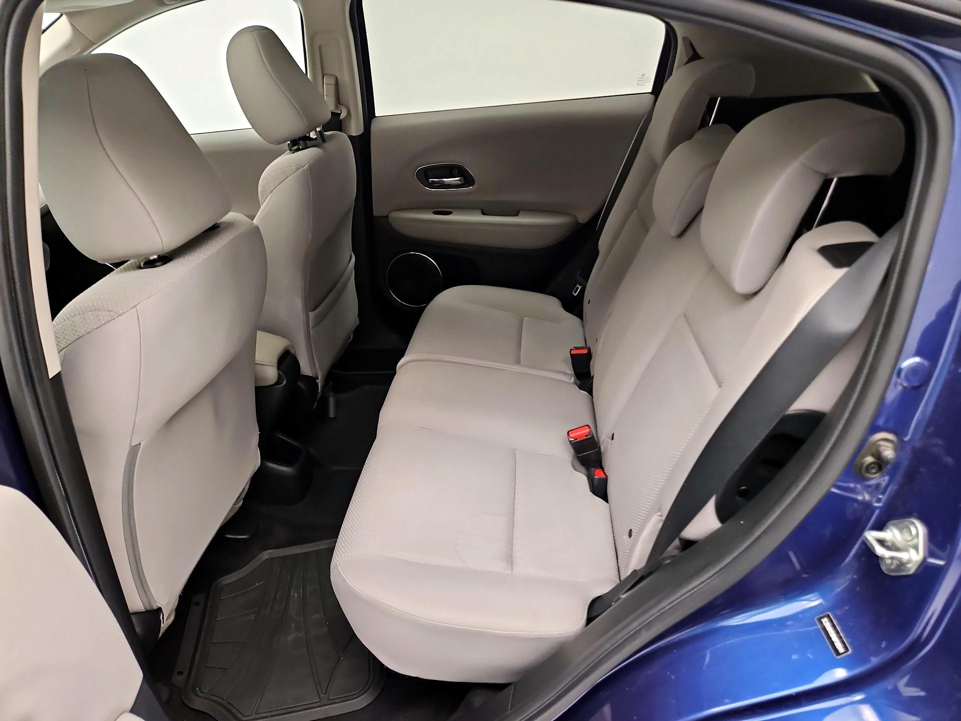 Thumbnail: 2017 Honda HR-V - 20