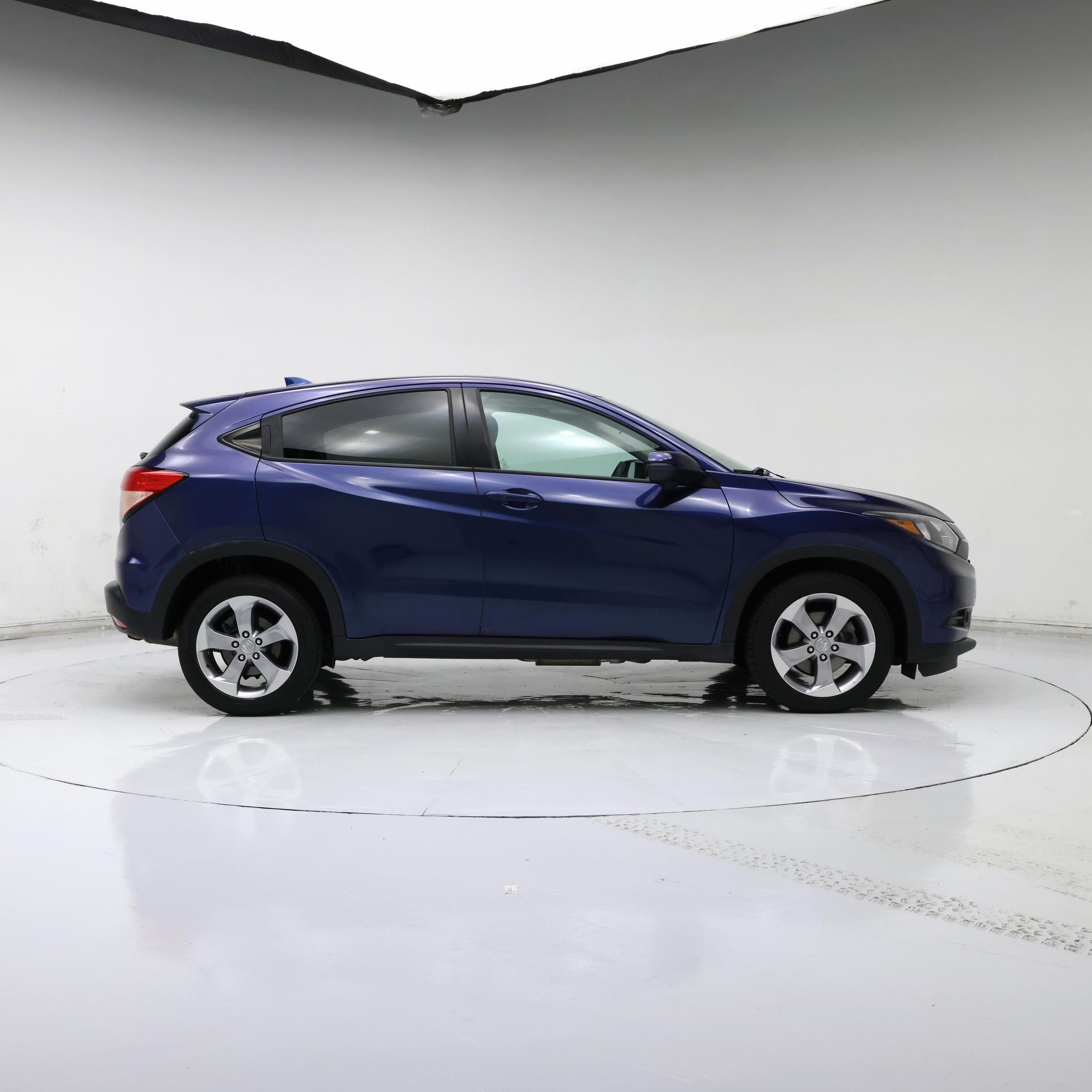 Thumbnail: 2017 Honda HR-V - 7