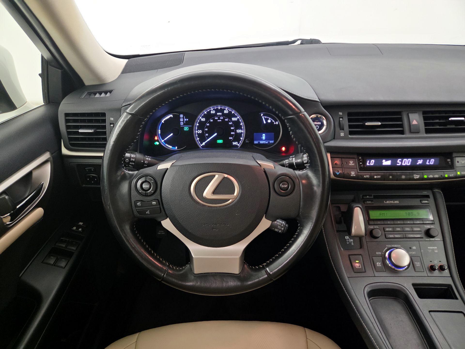 Thumbnail: 2017 Lexus CT - 10