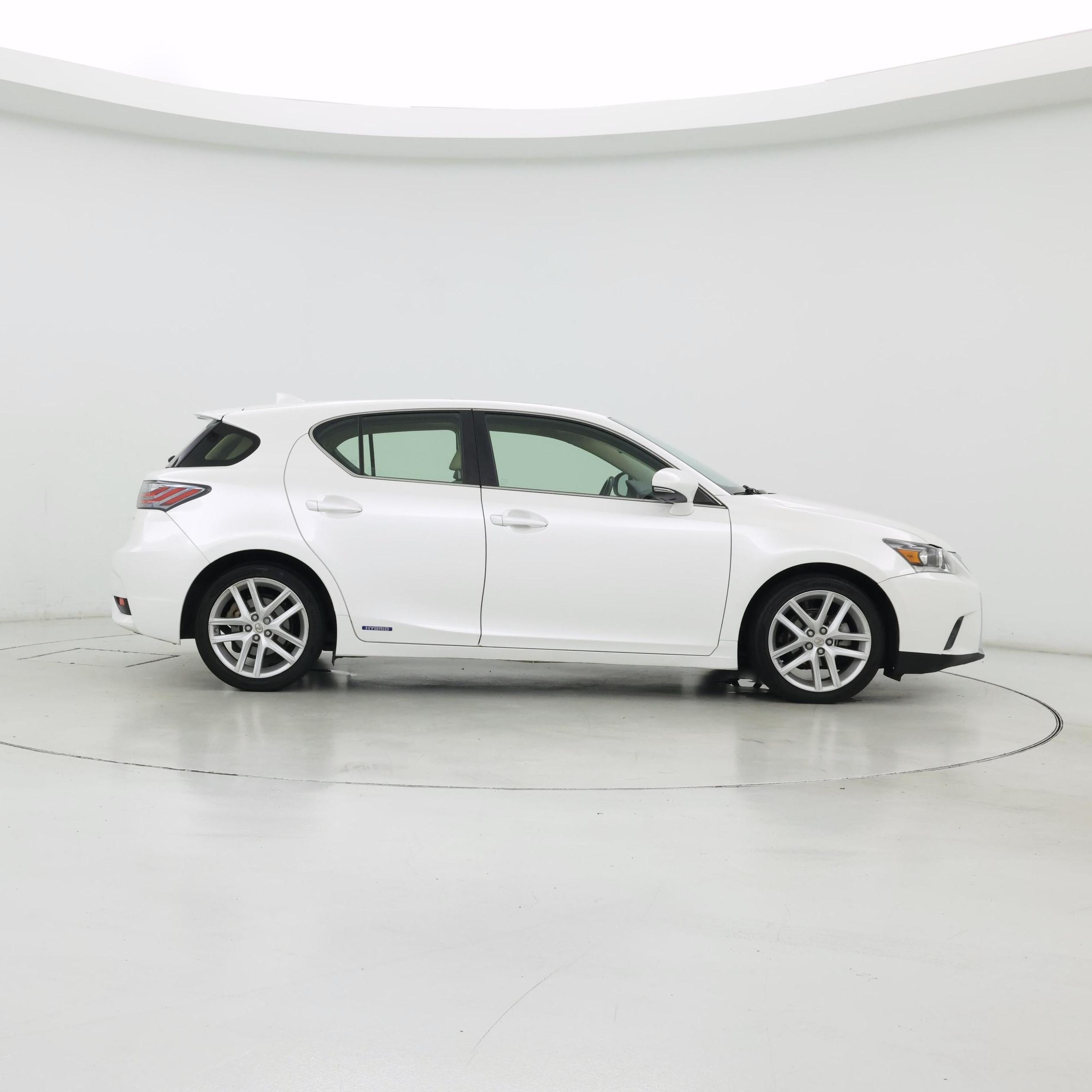 Thumbnail: 2017 Lexus CT - 7