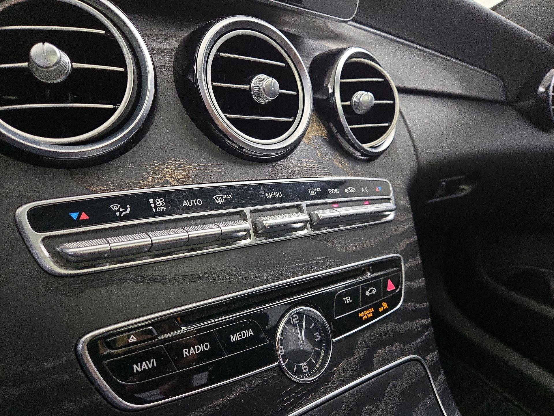 Thumbnail: 2018 Mercedes-Benz C-Class - 16