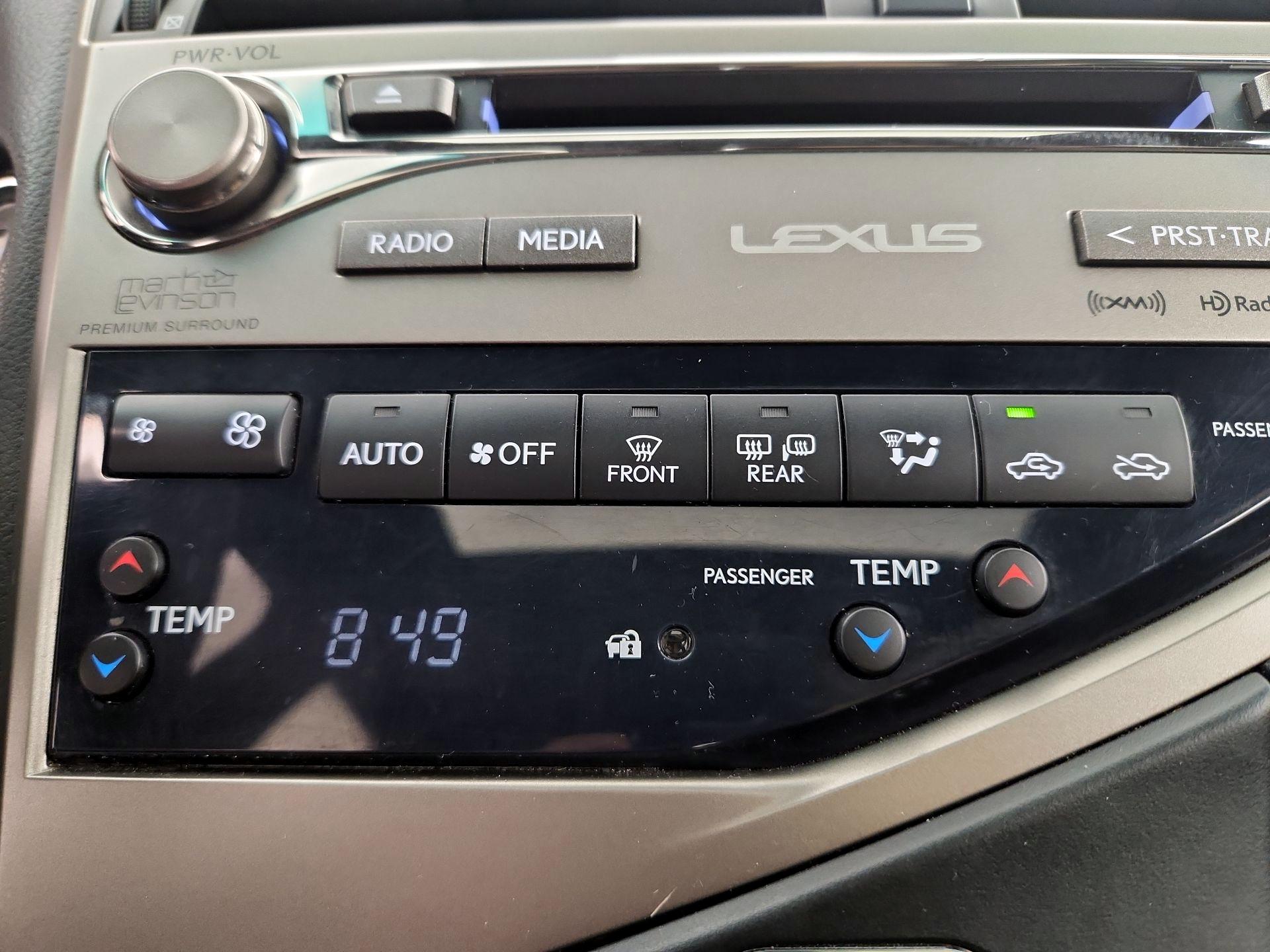 Thumbnail: 2015 Lexus RX - 16