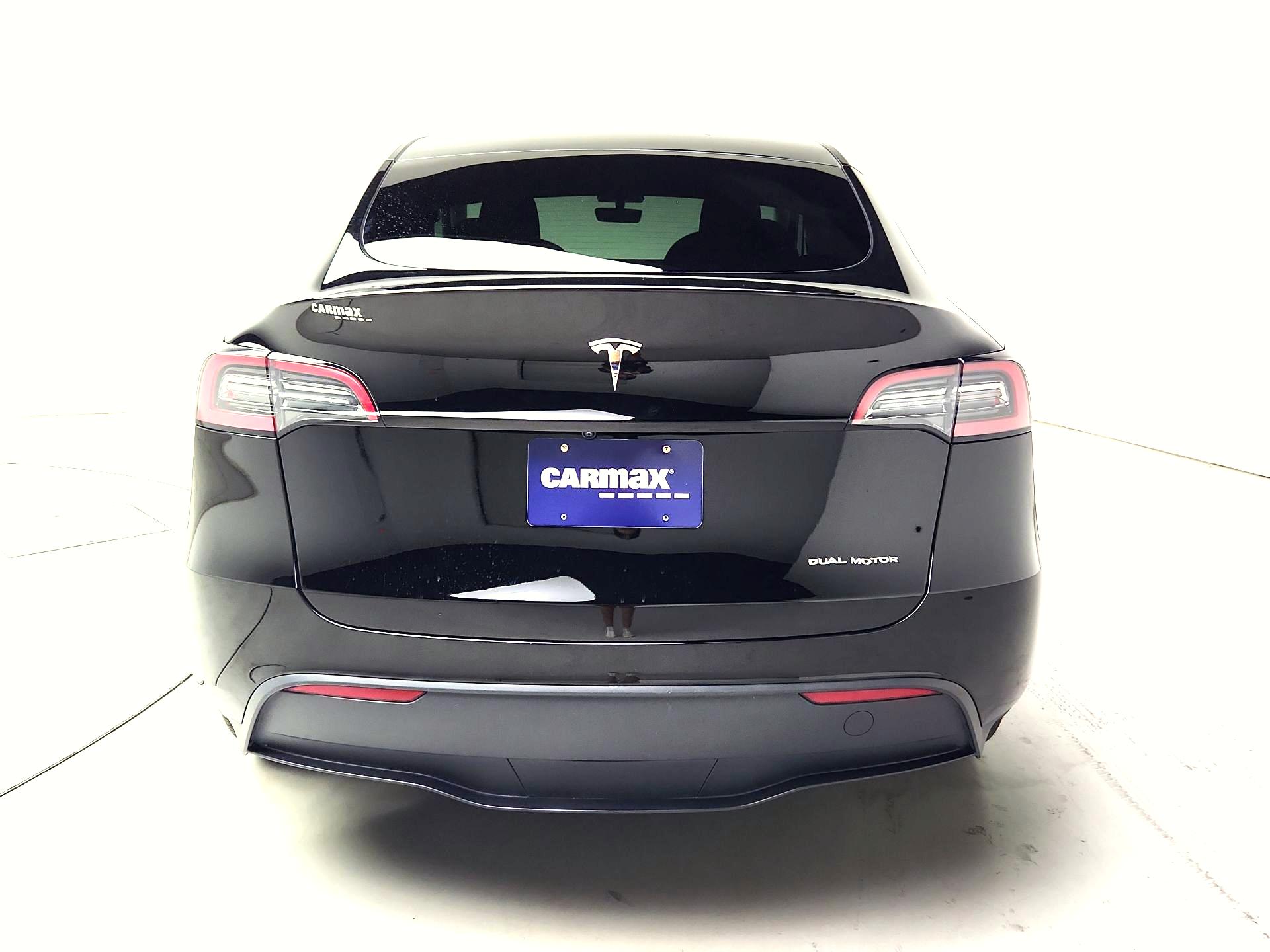 Thumbnail: 2023 Tesla Model Y - 6