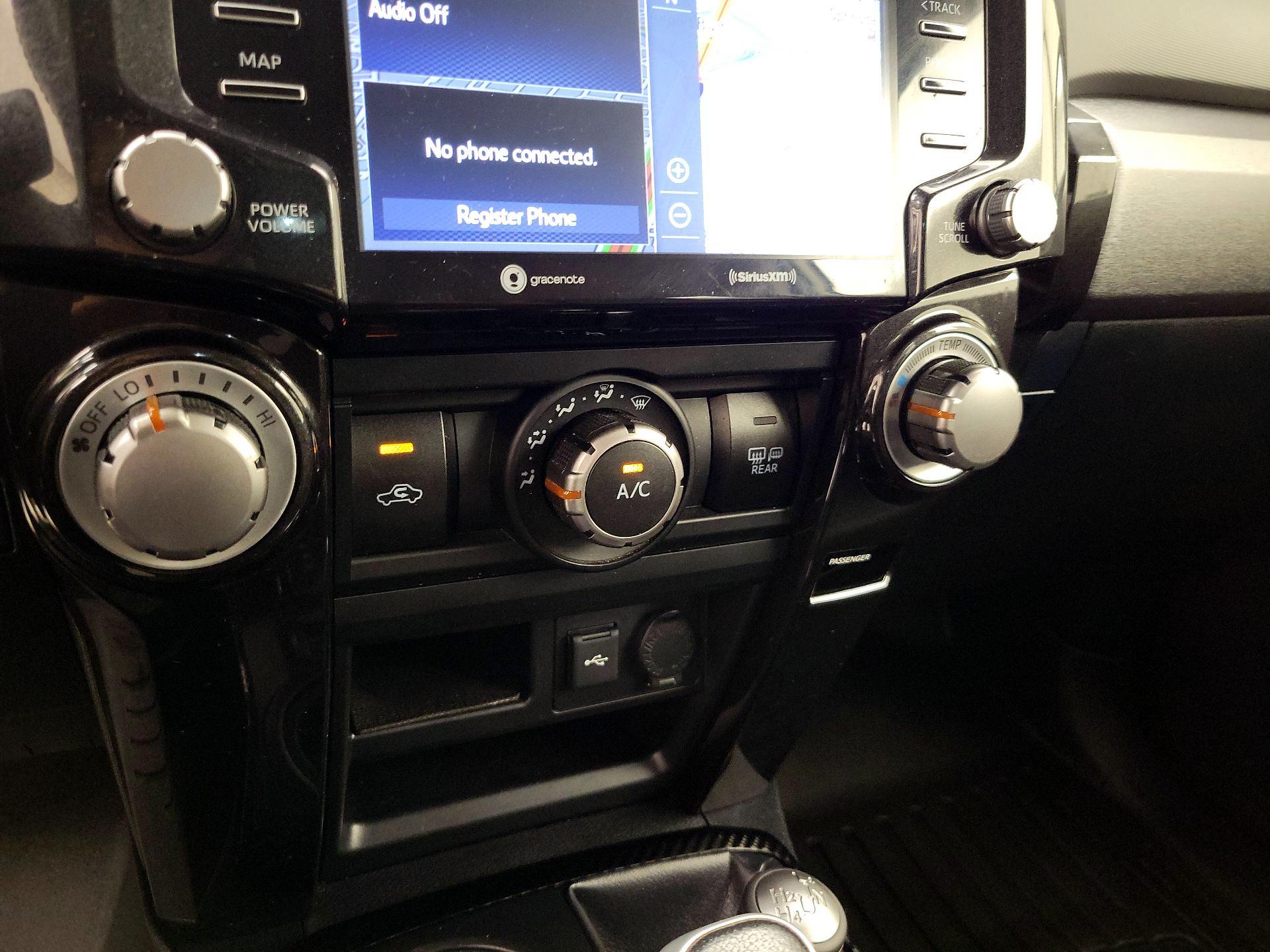 Thumbnail: 2021 Toyota 4Runner - 16