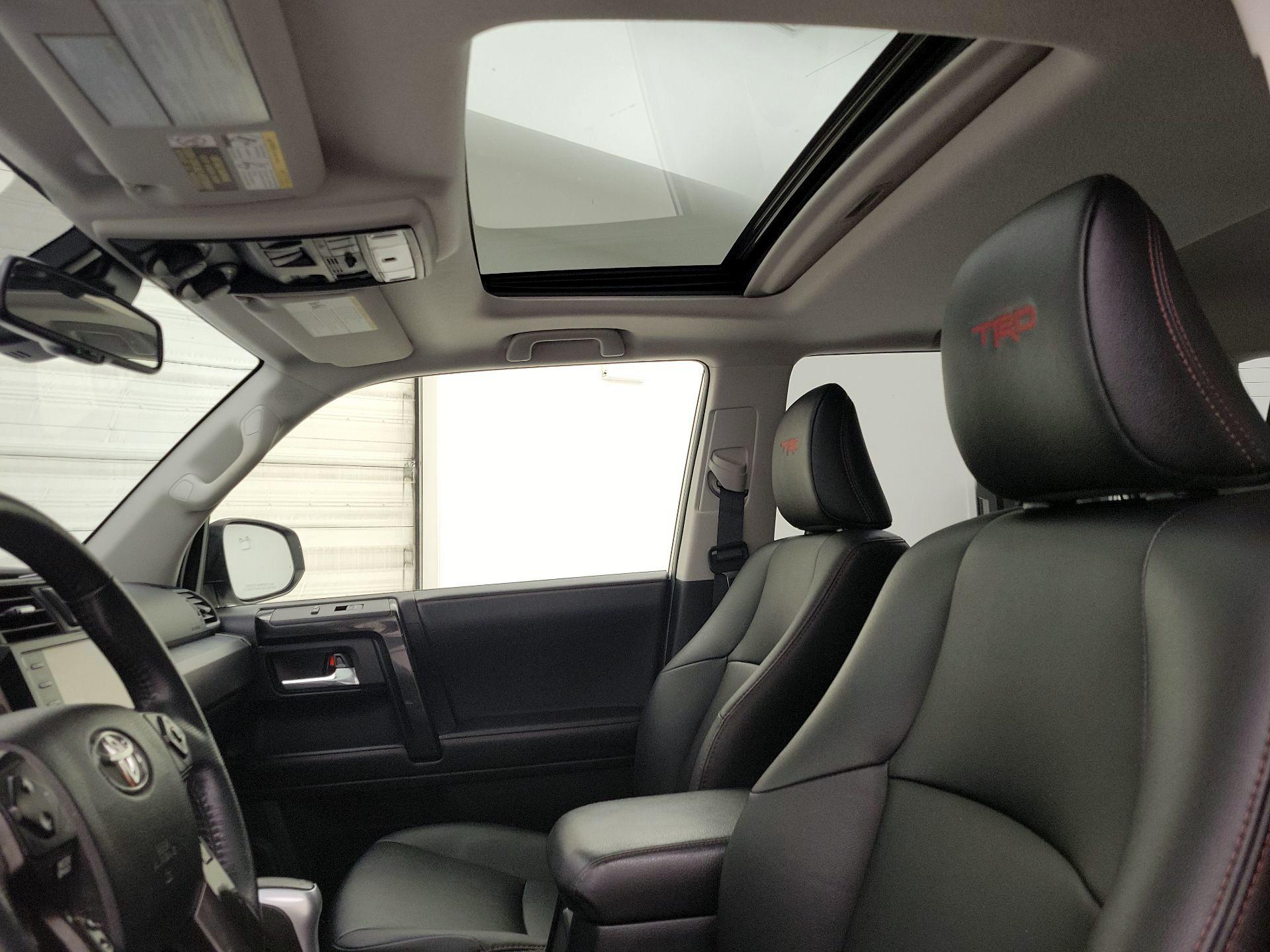 Thumbnail: 2021 Toyota 4Runner - 19