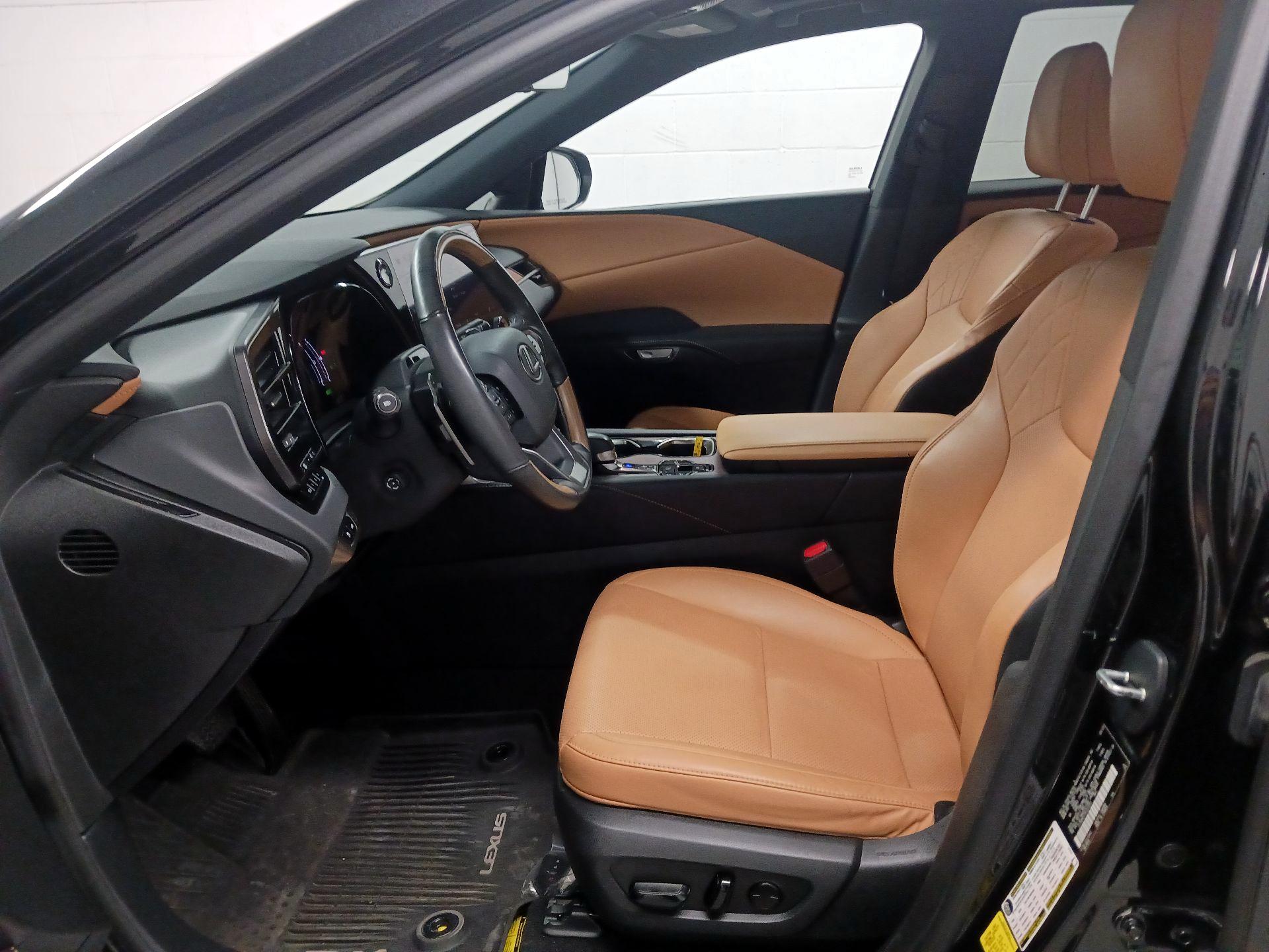 Thumbnail: 2024 Lexus RX - 11