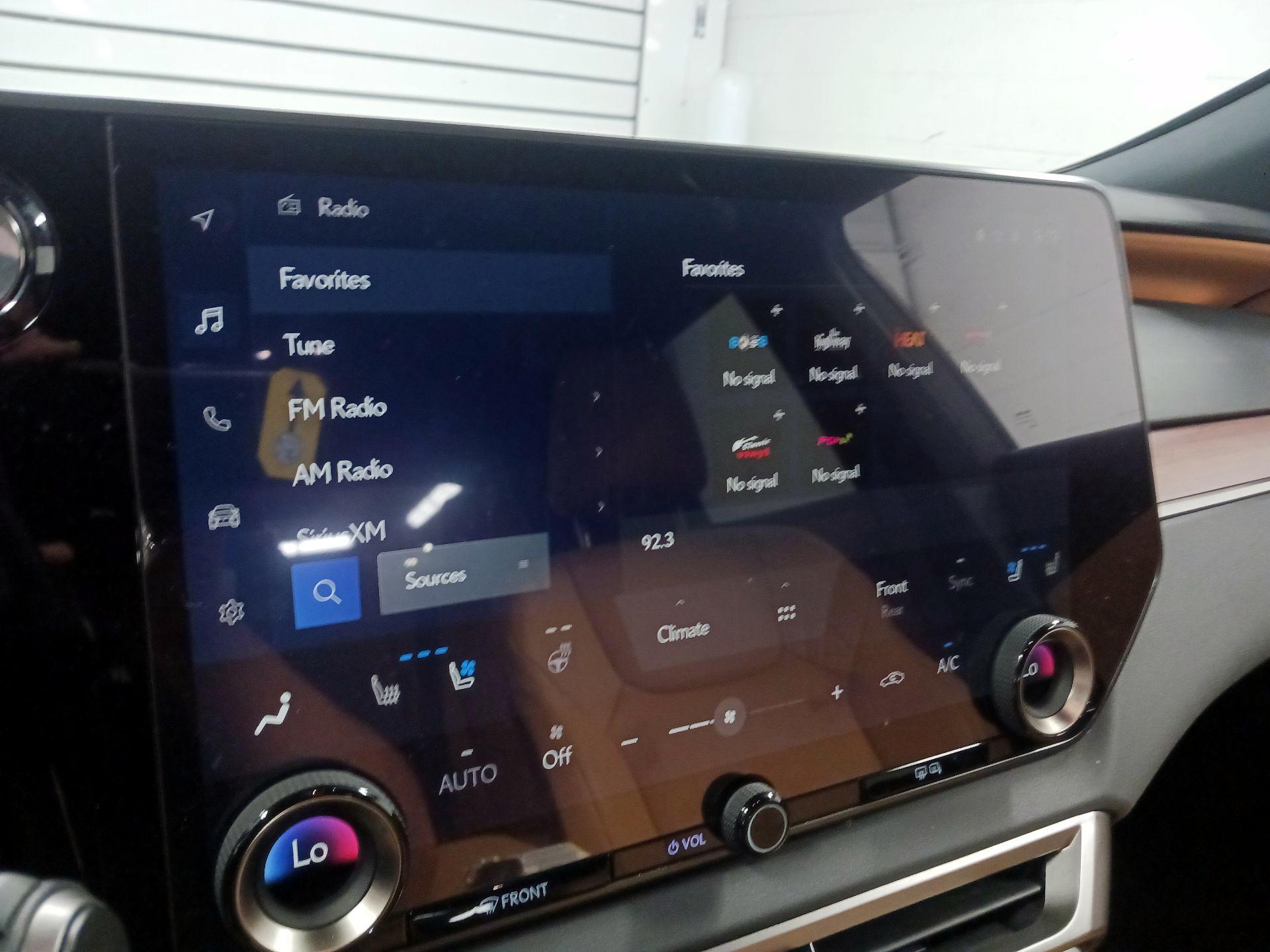 Thumbnail: 2024 Lexus RX - 13