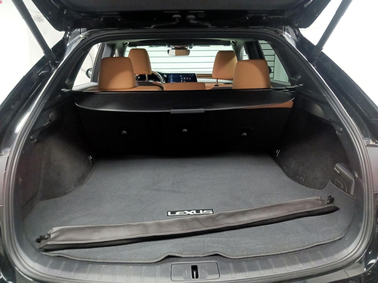 2024 Lexus RX Hybrid 350h - Photo 17