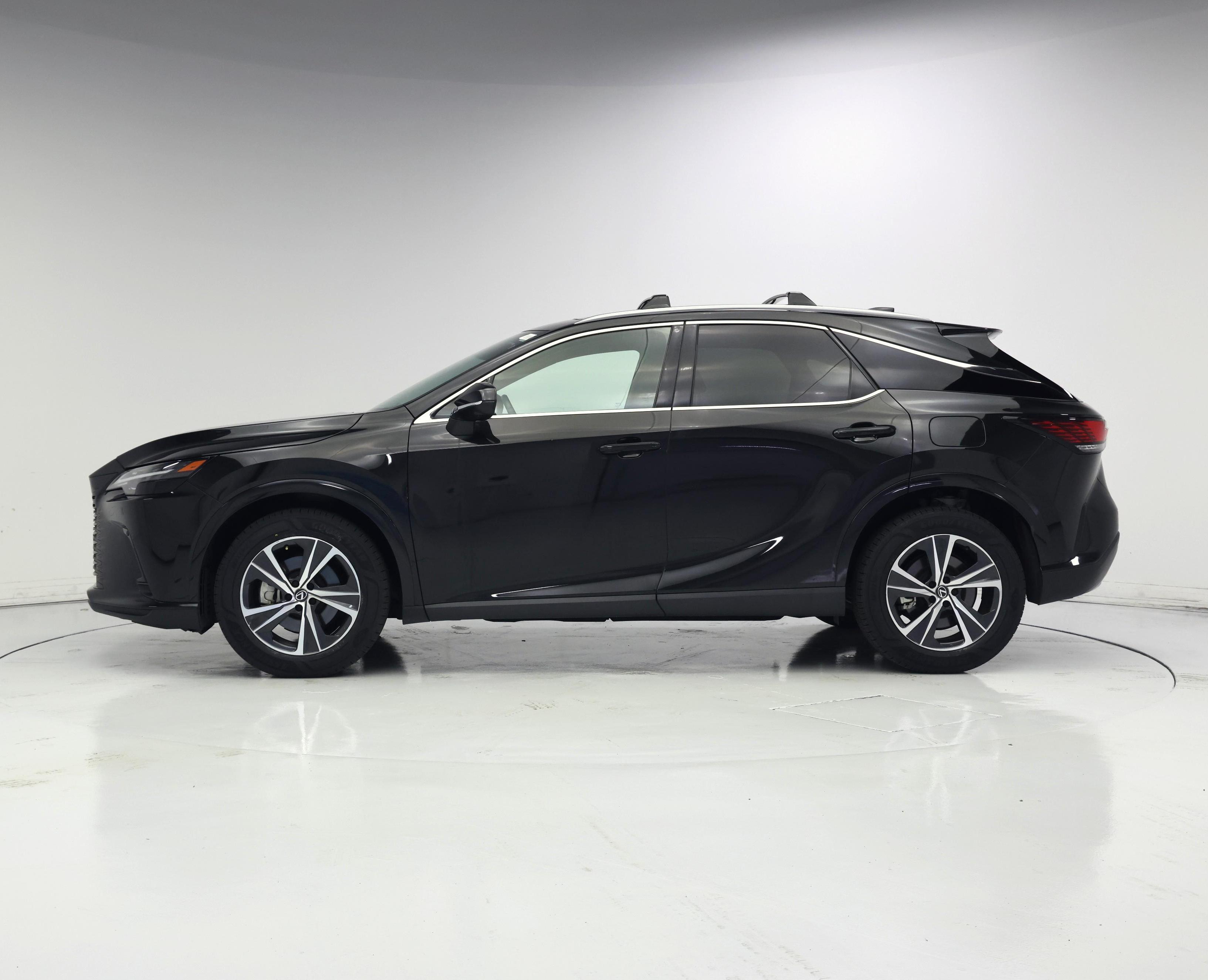 Thumbnail: 2024 Lexus RX - 3