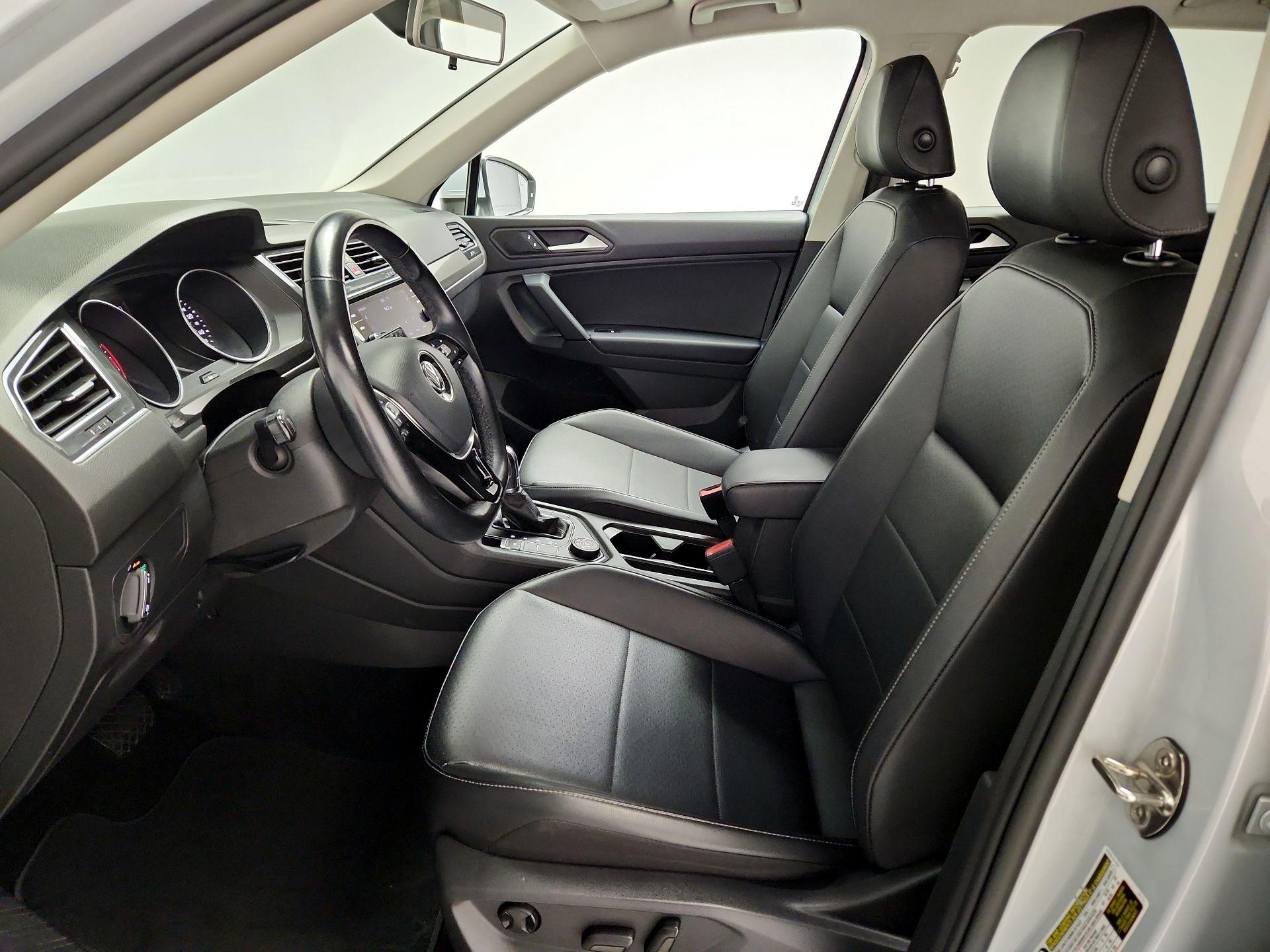Thumbnail: 2019 Volkswagen Tiguan - 11