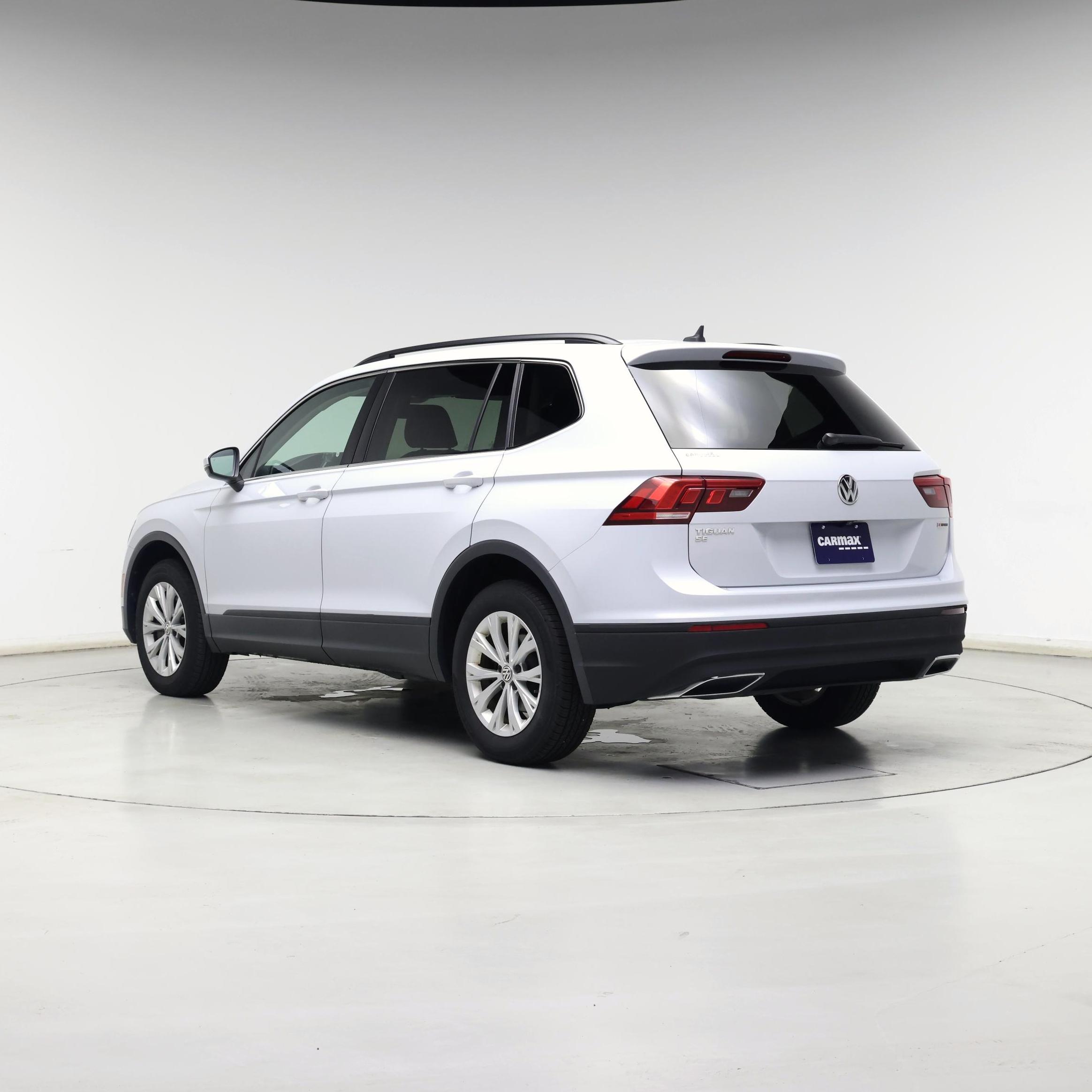Thumbnail: 2019 Volkswagen Tiguan - 6
