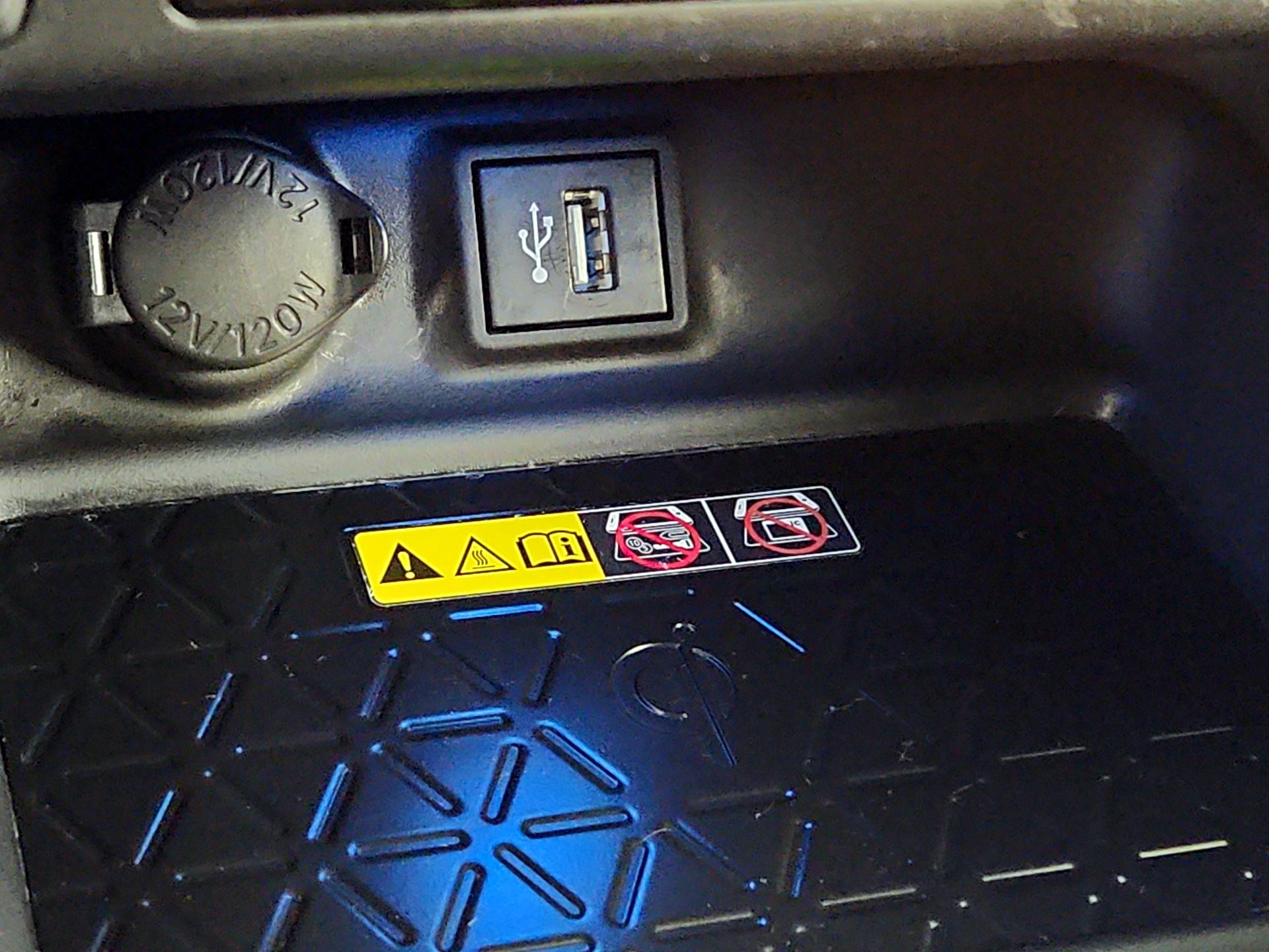 Thumbnail: 2023 Toyota RAV4 - 18