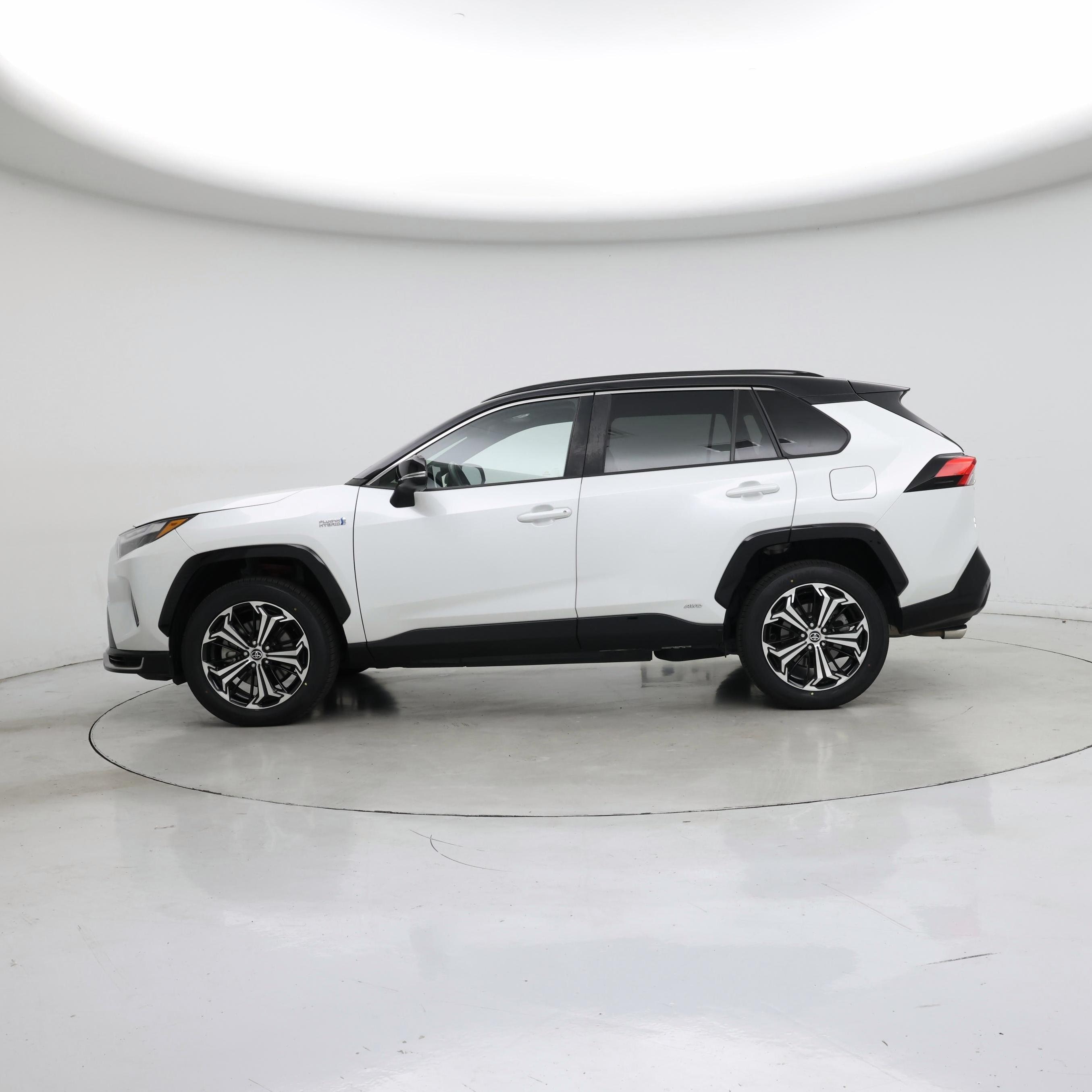 Thumbnail: 2023 Toyota RAV4 - 3