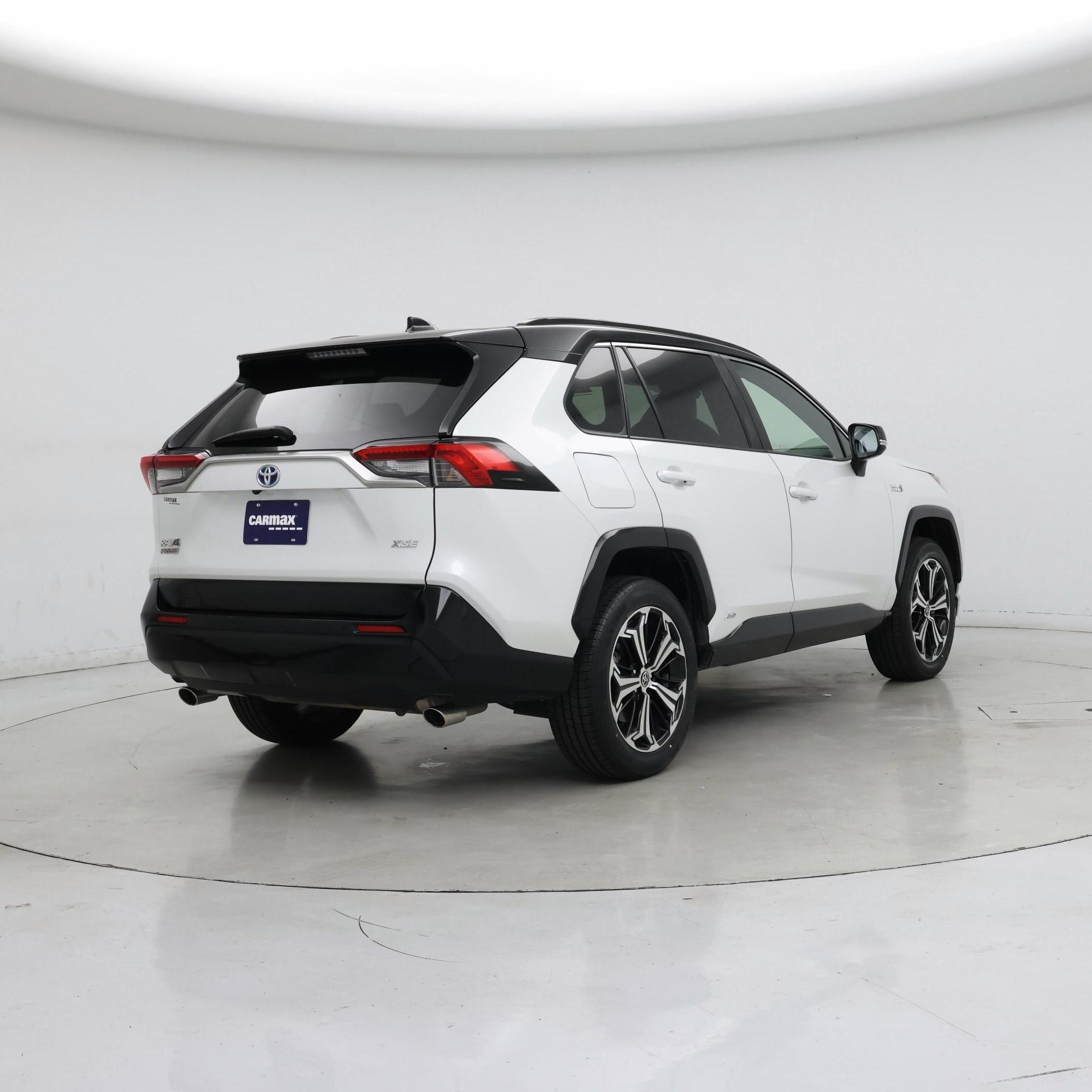 Thumbnail: 2023 Toyota RAV4 - 8