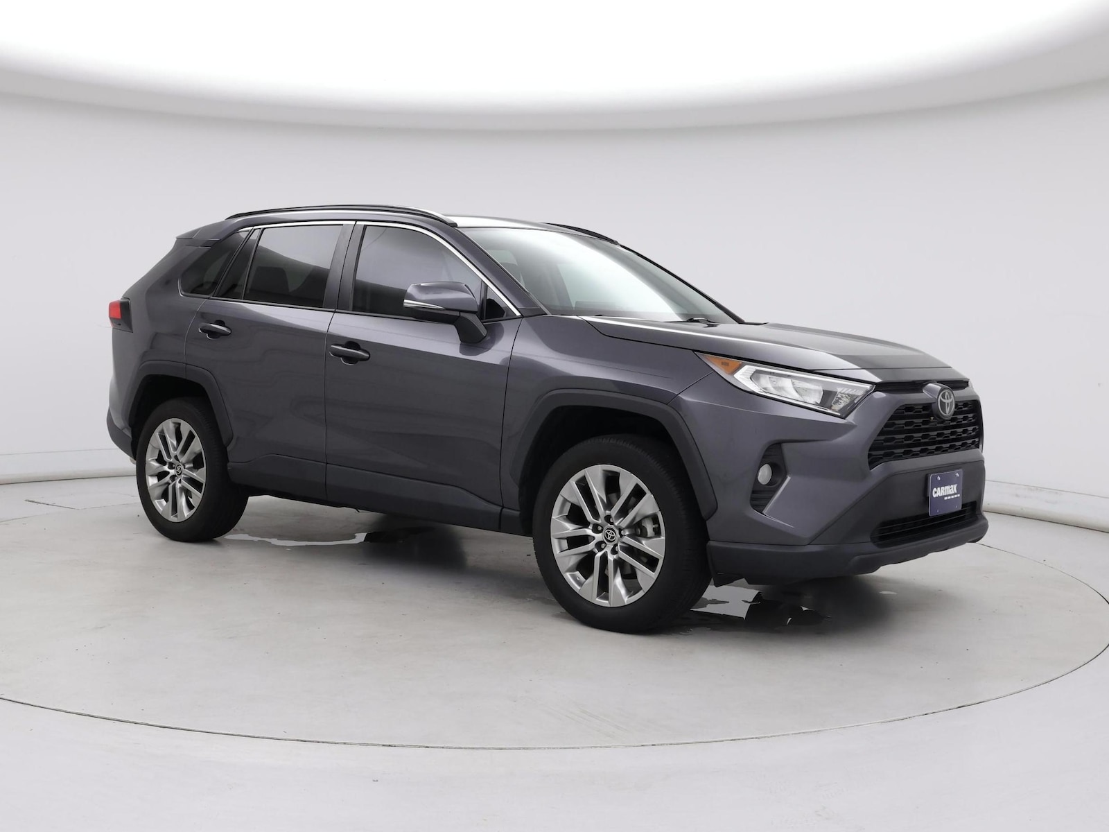 2021 Toyota RAV4 XLE Premium - Photo 2
