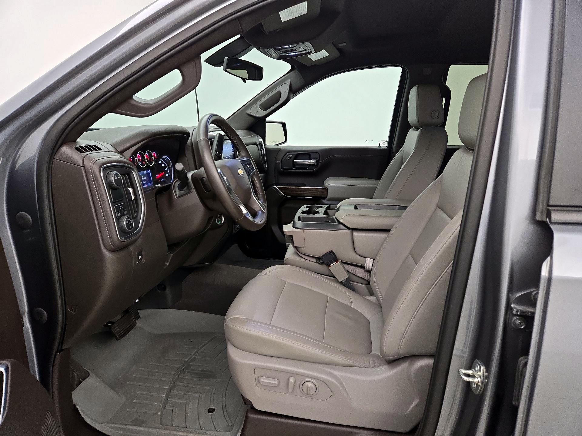 Thumbnail: 2020 Chevrolet Silverado 1500 - 11