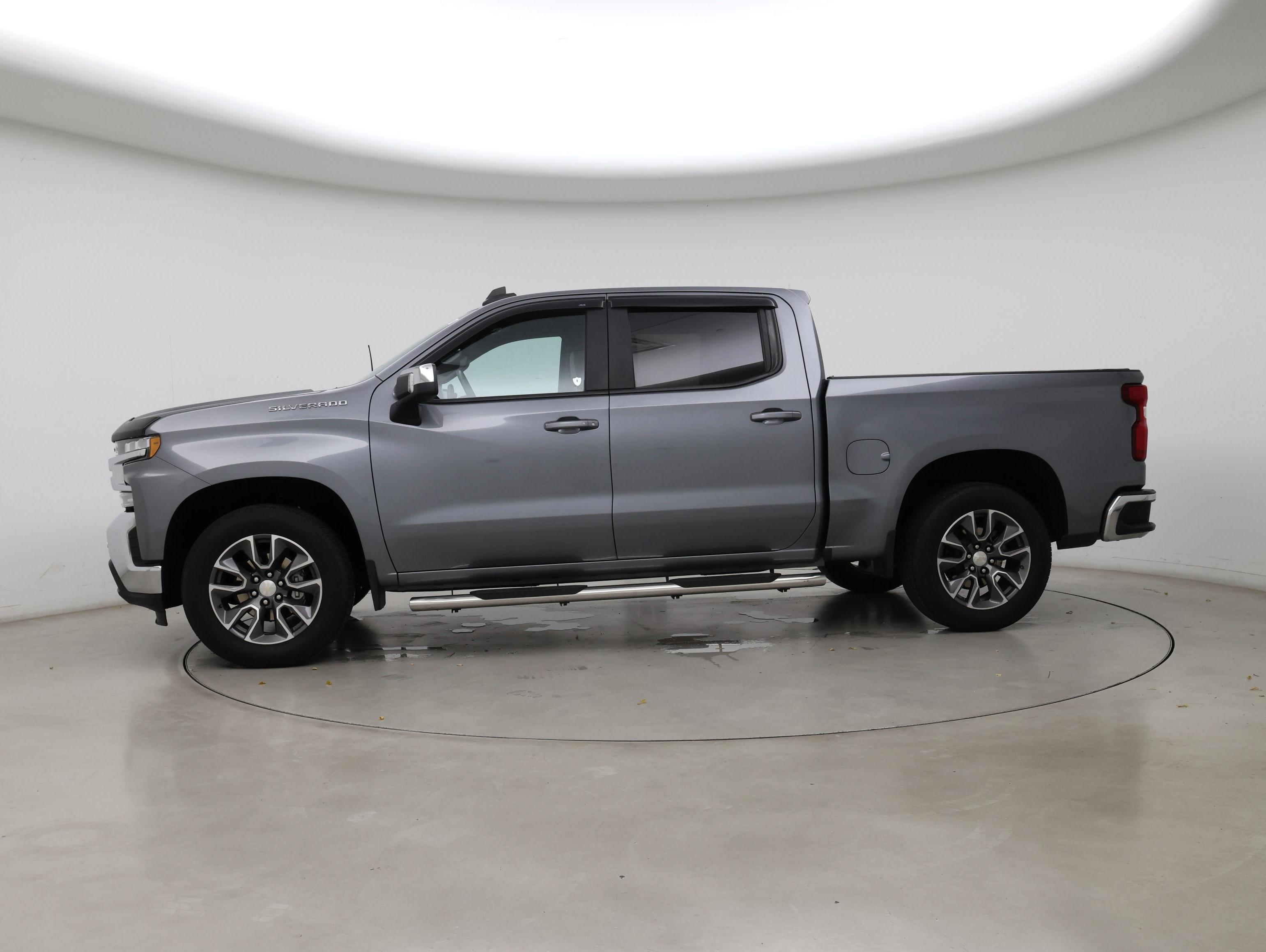 Thumbnail: 2020 Chevrolet Silverado 1500 - 3