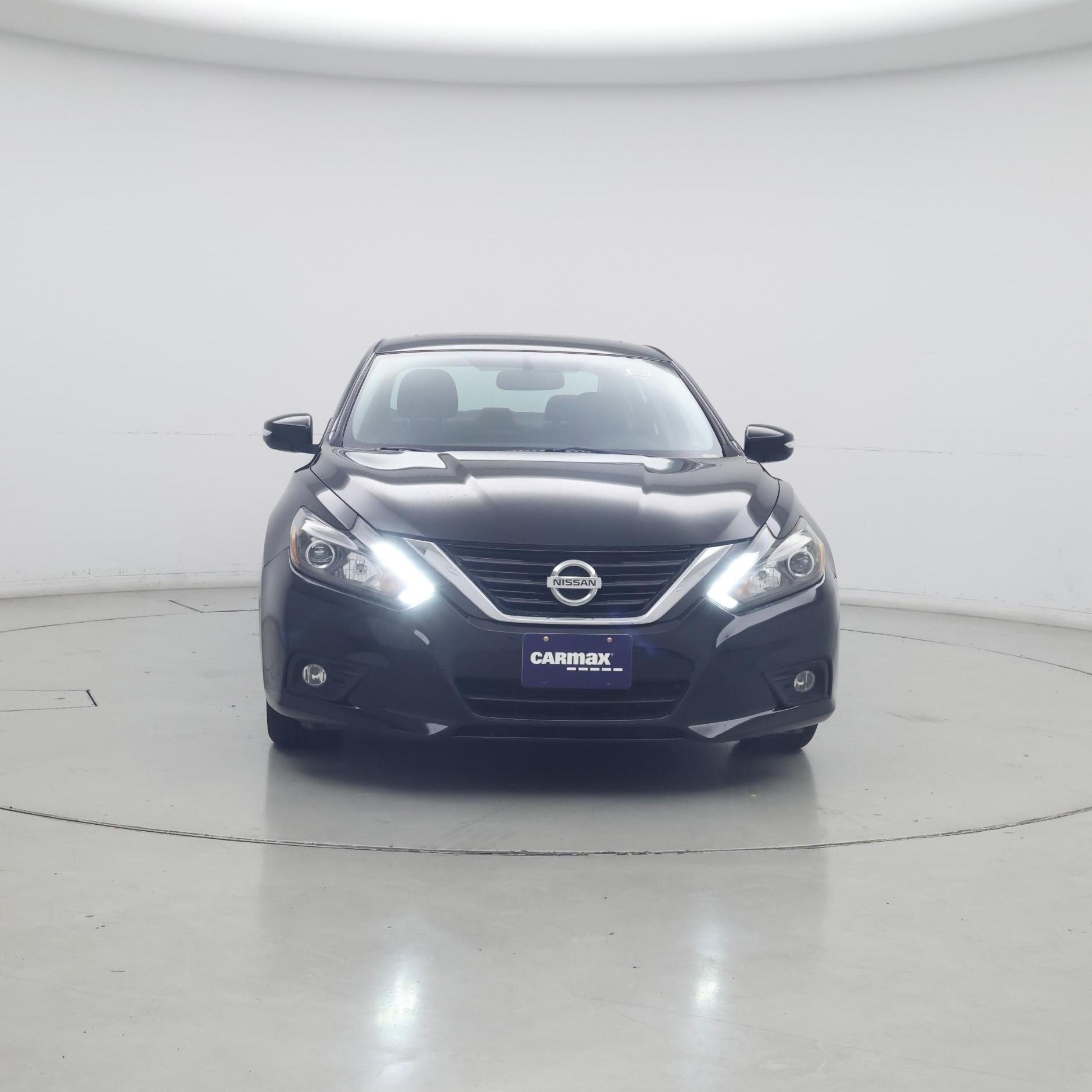 Thumbnail: 2016 Nissan Altima - 5