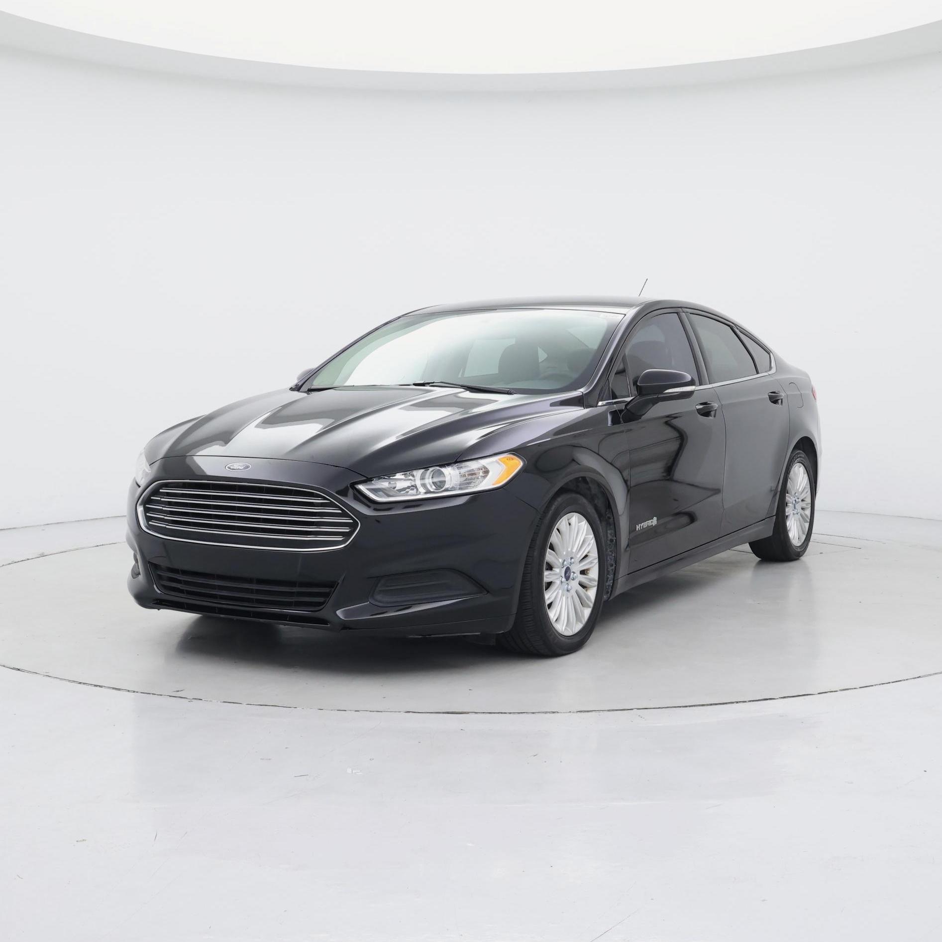 Thumbnail: 2016 Ford Fusion - 4