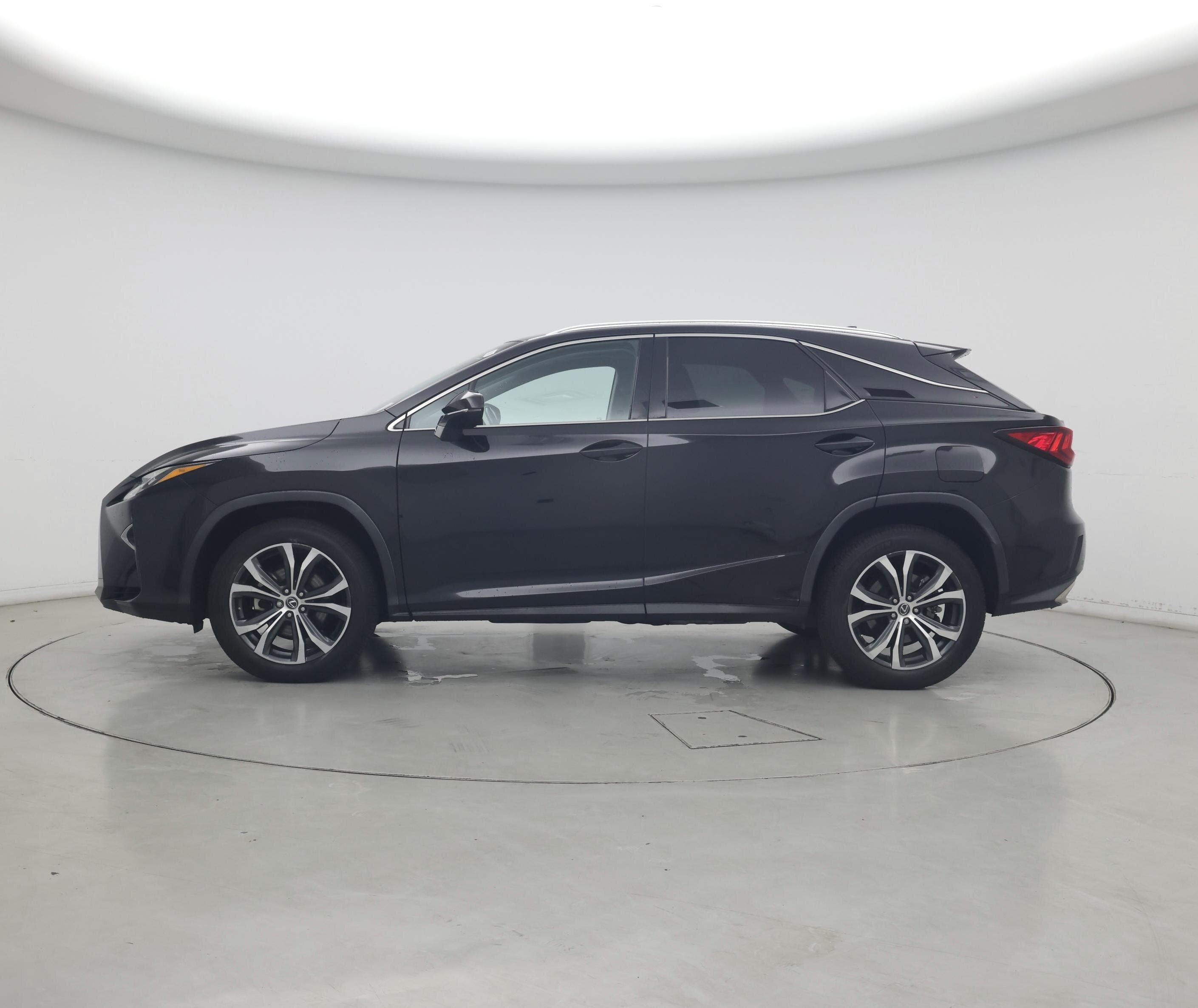 Thumbnail: 2018 Lexus RX - 3