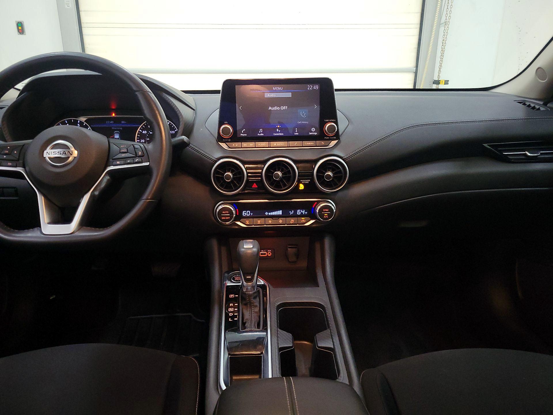 Thumbnail: 2020 Nissan Sentra - 9