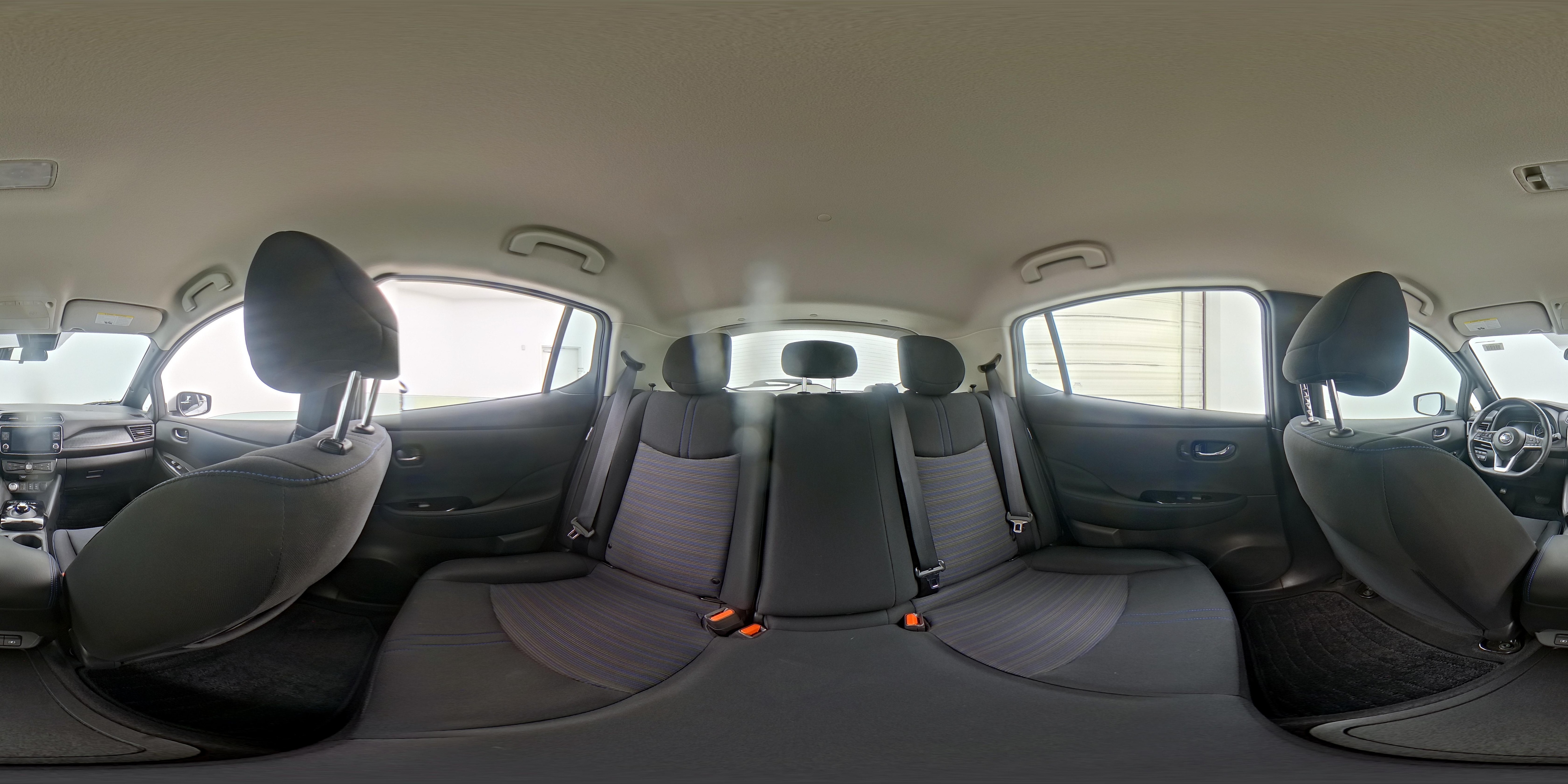 2022 Nissan LEAF SV - Photo 25