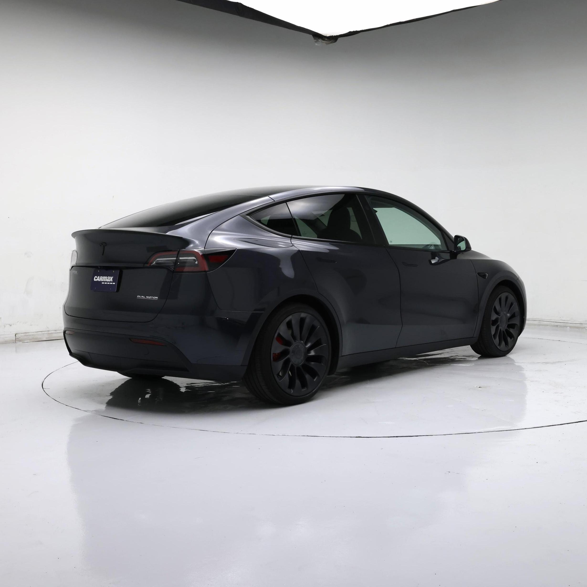 Thumbnail: 2025 Tesla Model Y - 8