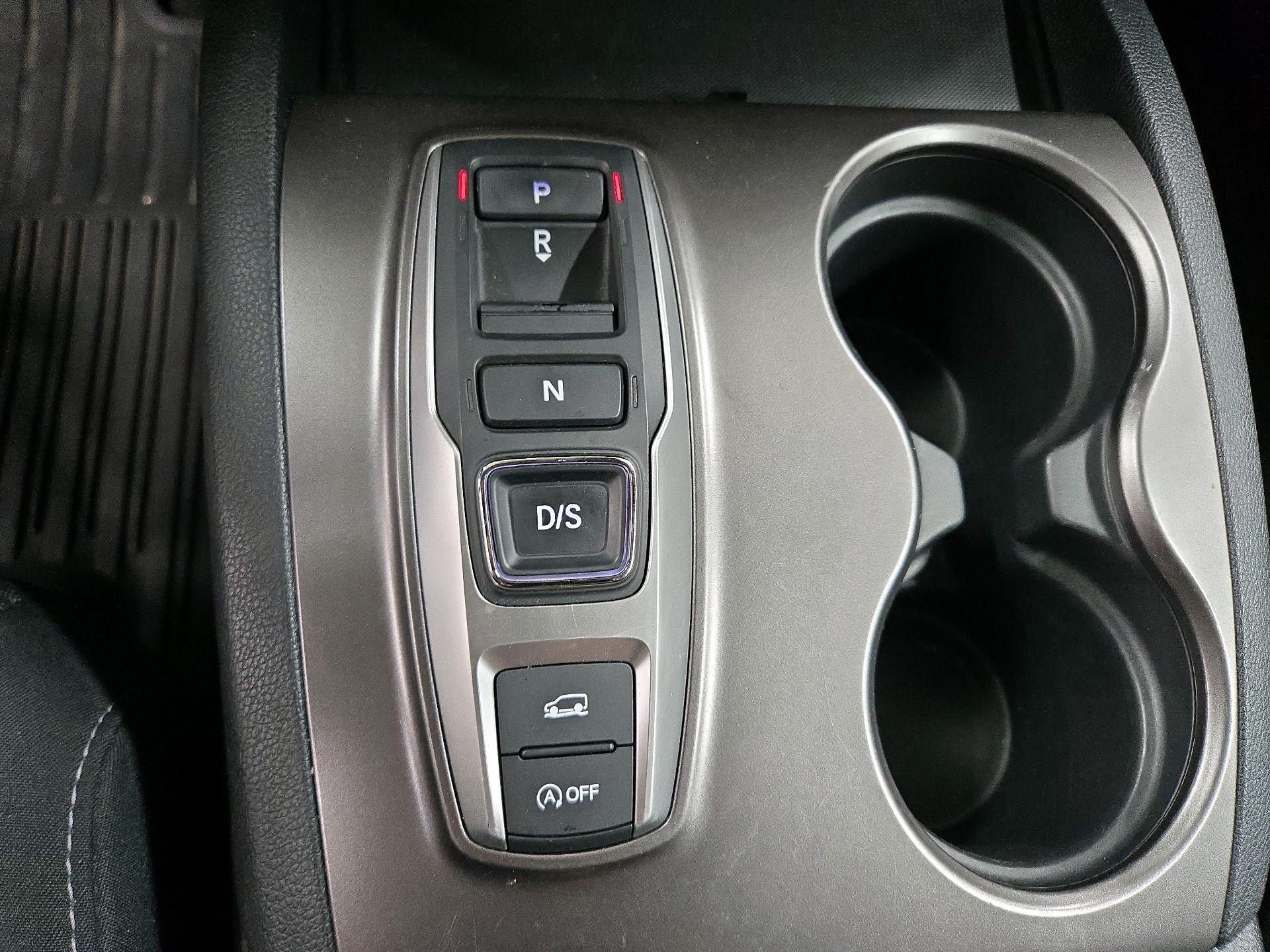 Thumbnail: 2019 Honda Passport - 17