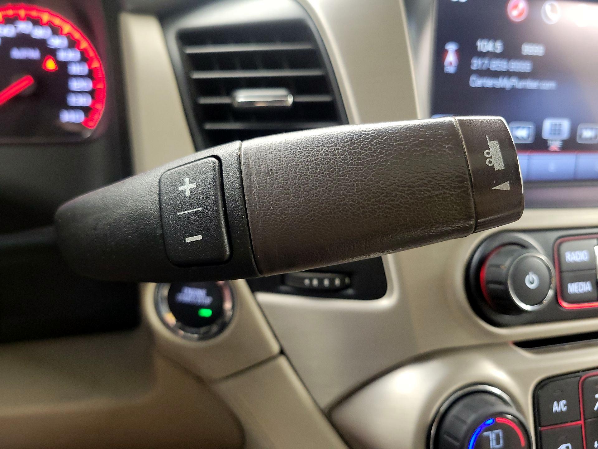 Thumbnail: 2016 GMC Yukon XL - 18