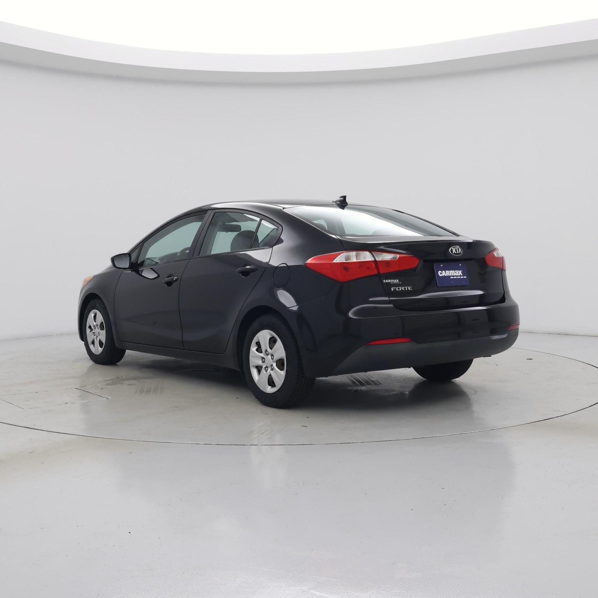 Thumbnail: 2016 Kia Forte - 2