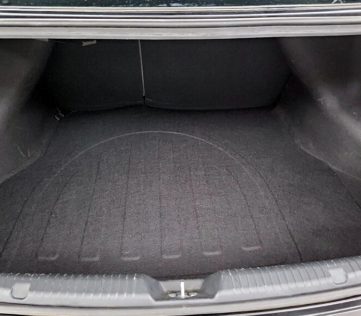 Trunk/Cargo (Seats Up)
