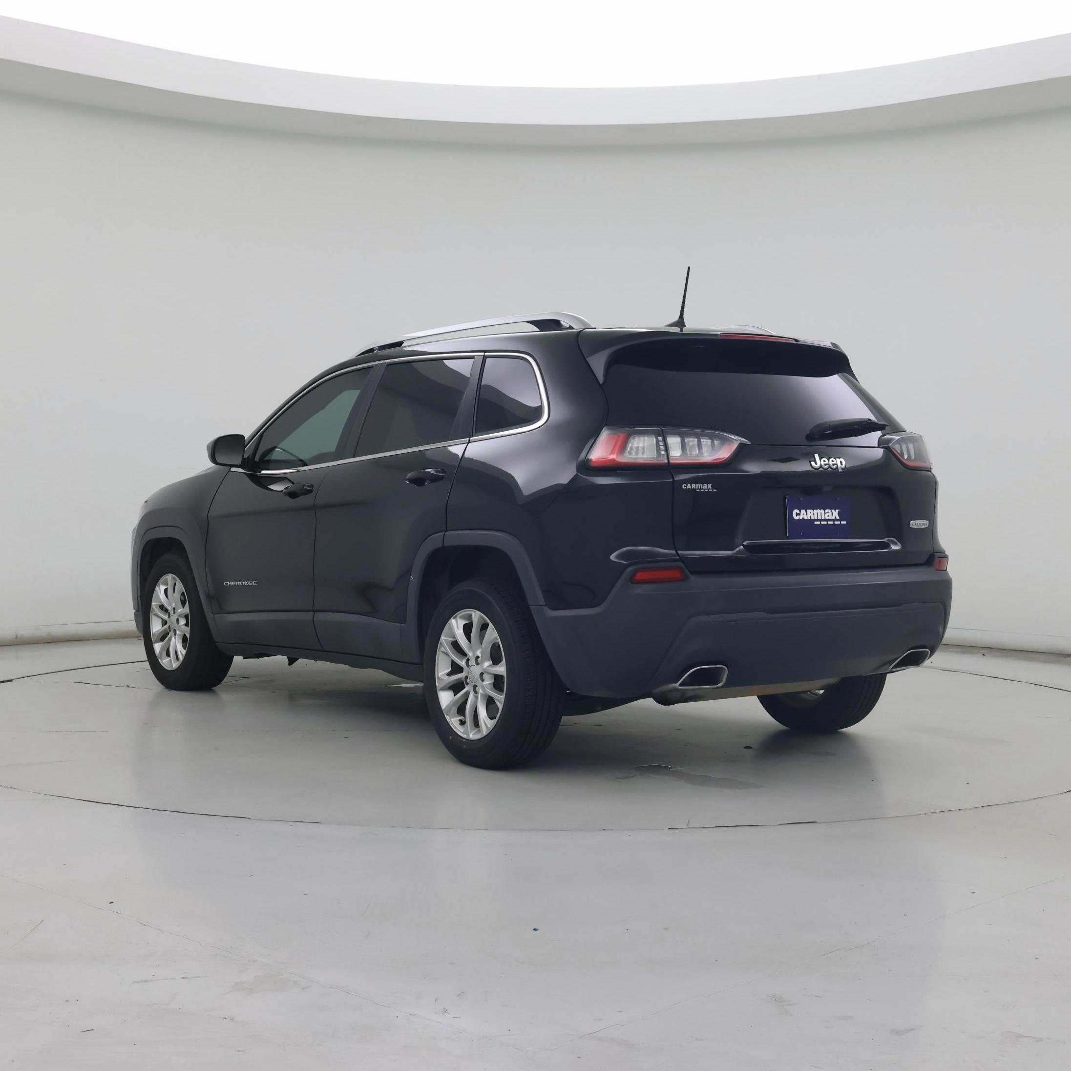 Thumbnail: 2019 Jeep Cherokee - 2