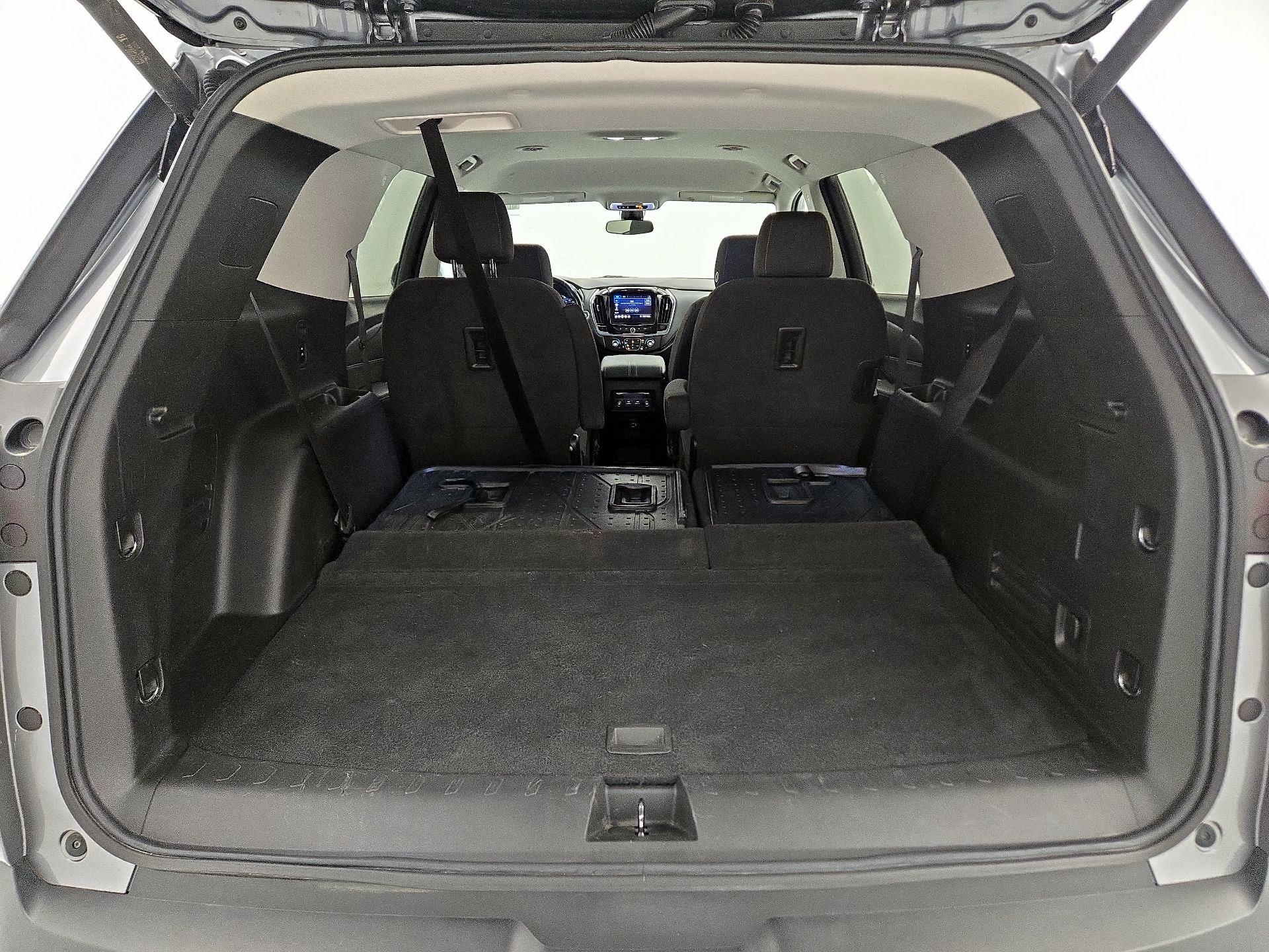 Thumbnail: 2021 Chevrolet Traverse - 20
