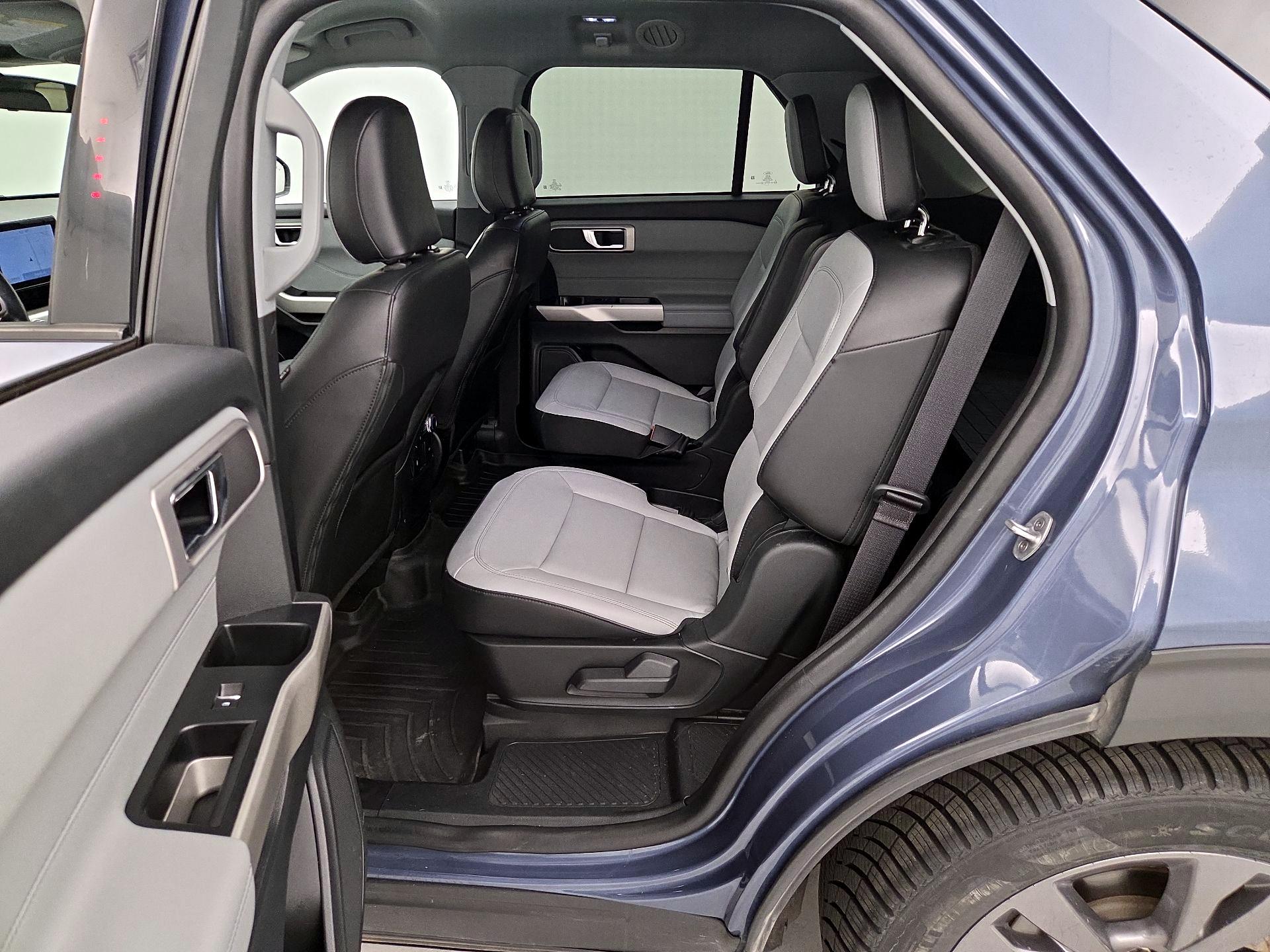 Thumbnail: 2021 Ford Explorer - 20