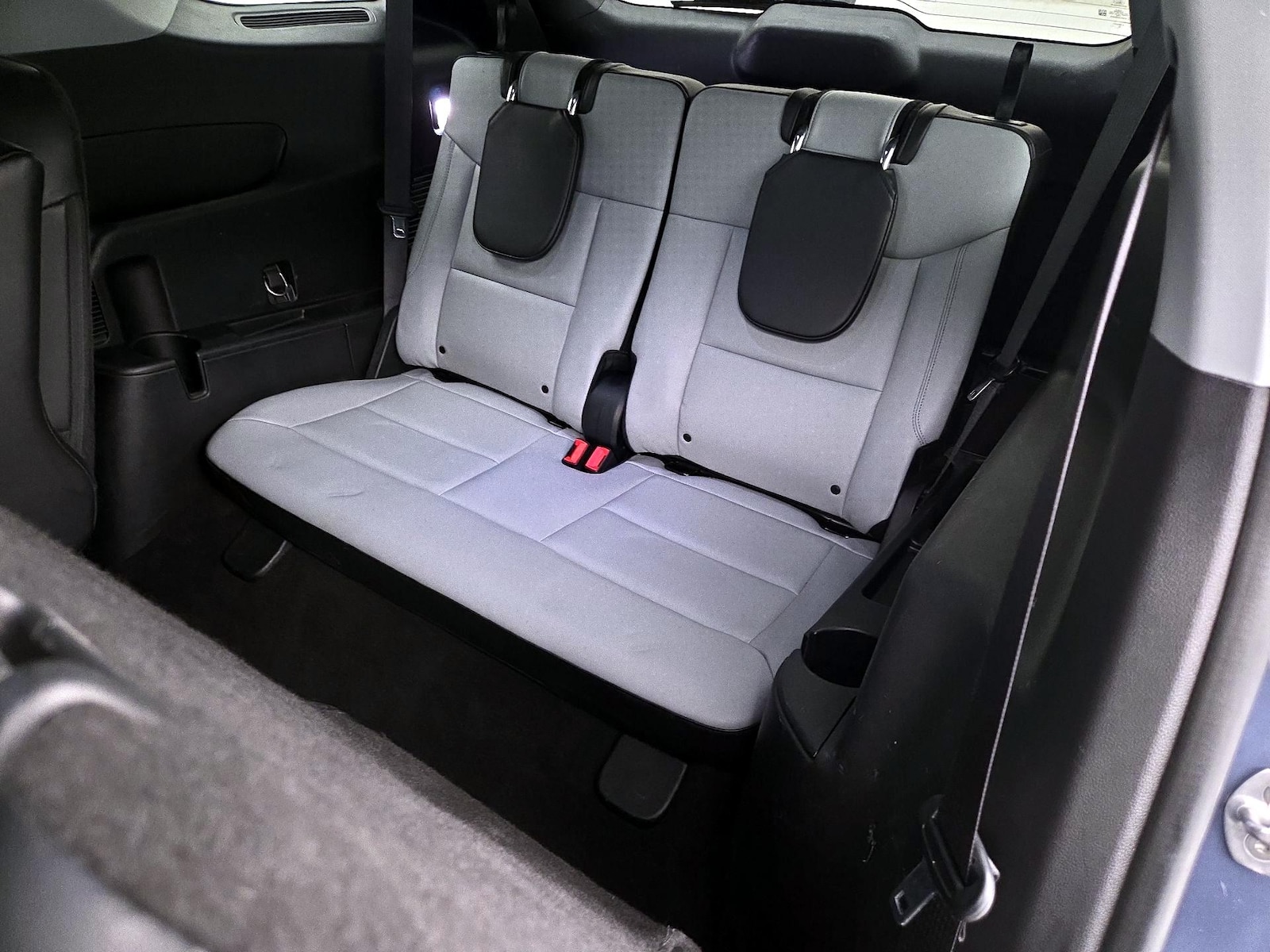 2021 Ford Explorer XLT - Photo 22