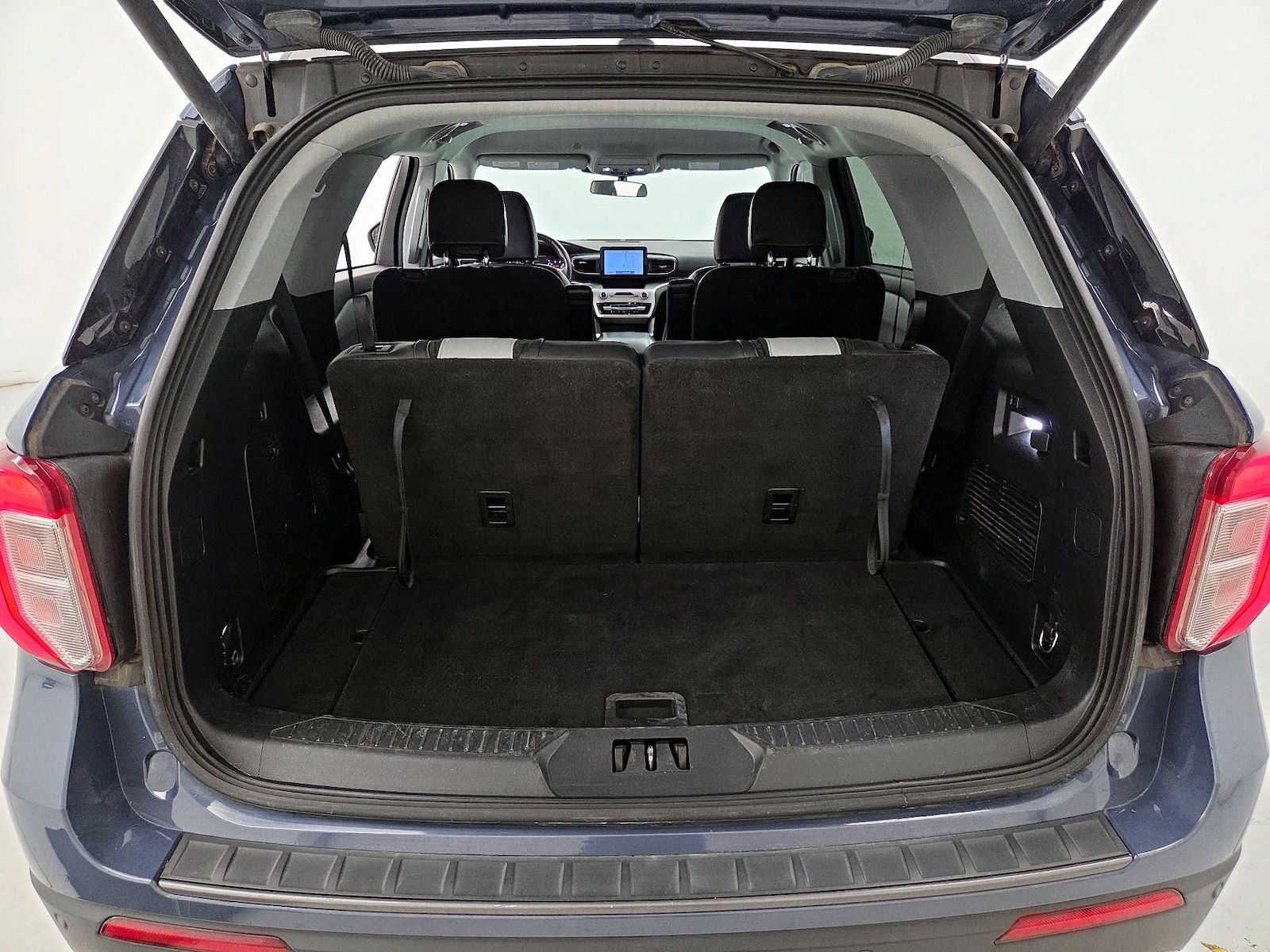 2021 Ford Explorer XLT - Photo 23