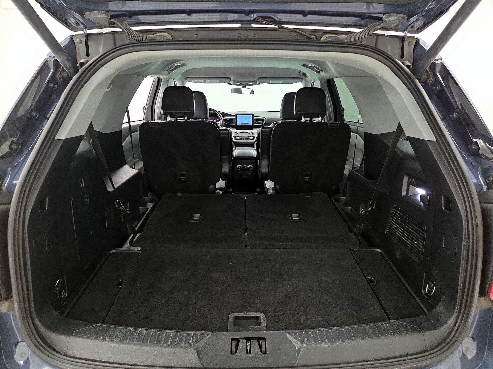 2021 Ford Explorer XLT - Photo 24