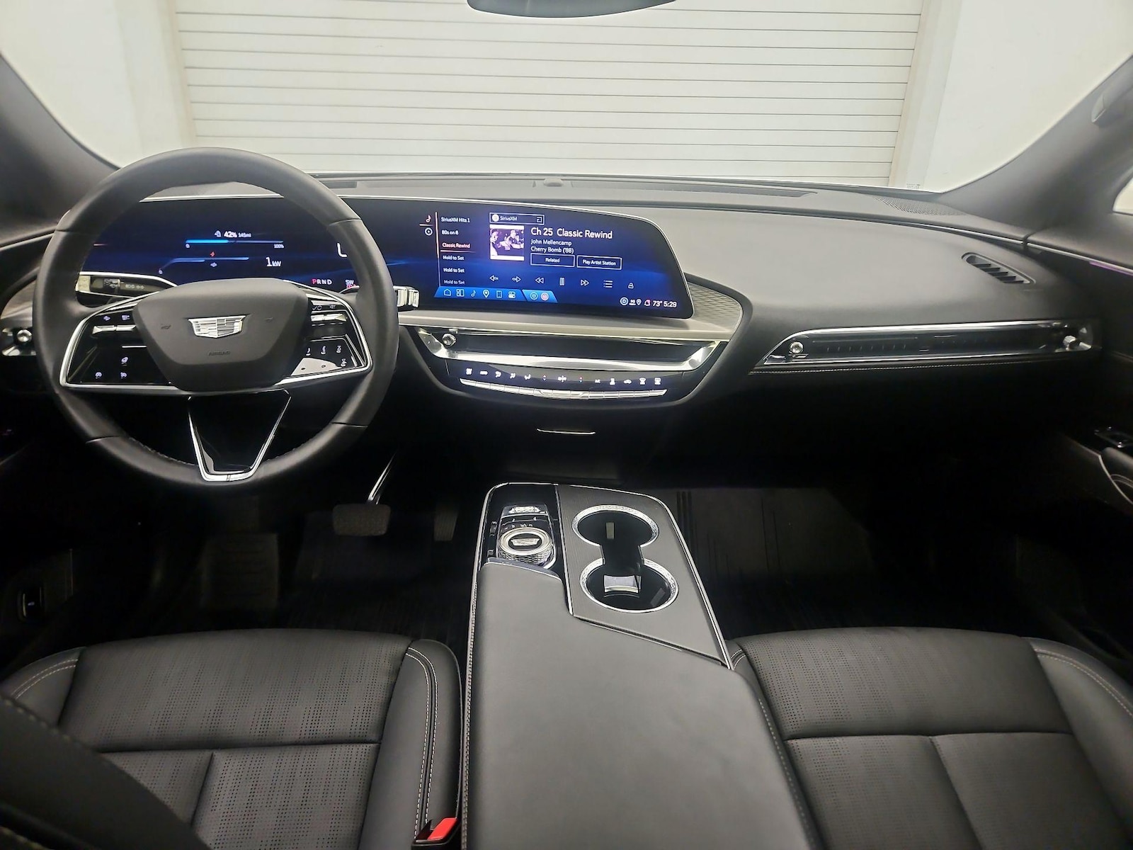 2024 Cadillac LYRIQ Luxury 1 - Photo 10