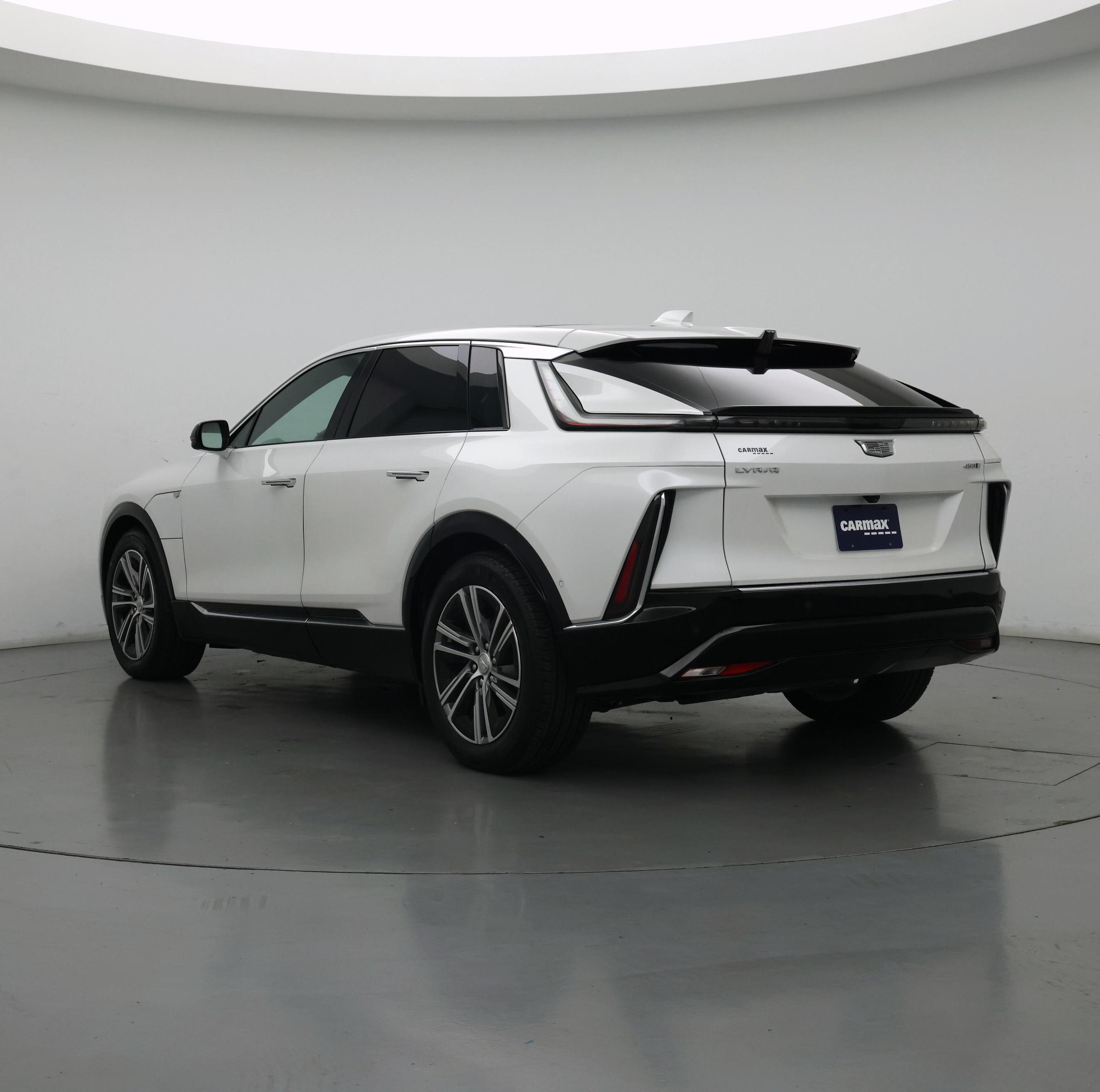 Thumbnail: 2024 Cadillac Lyriq - 2