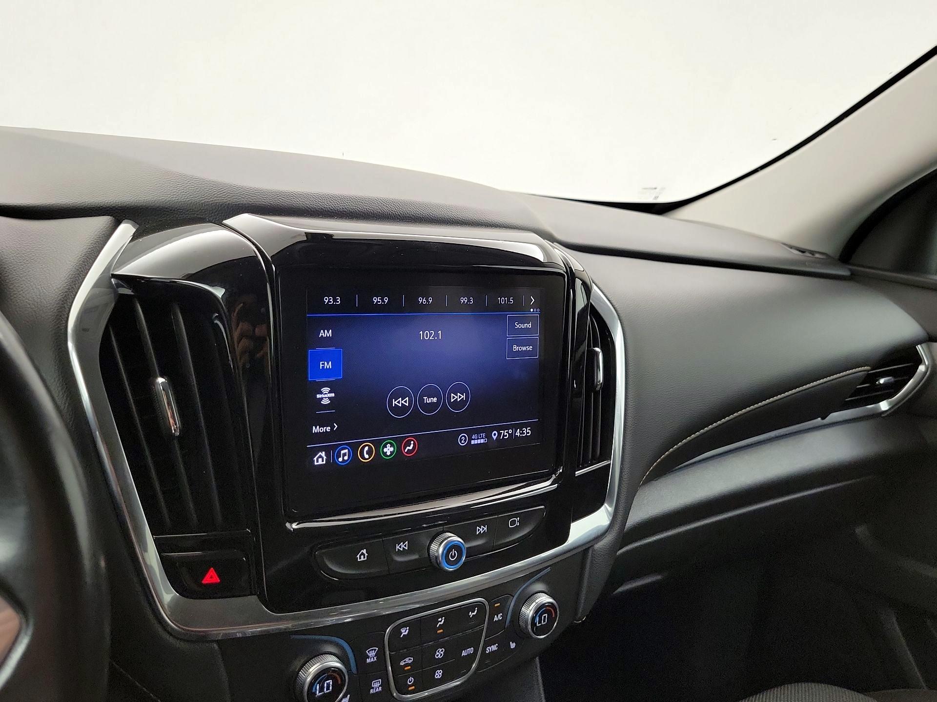 Thumbnail: 2020 Chevrolet Traverse - 15