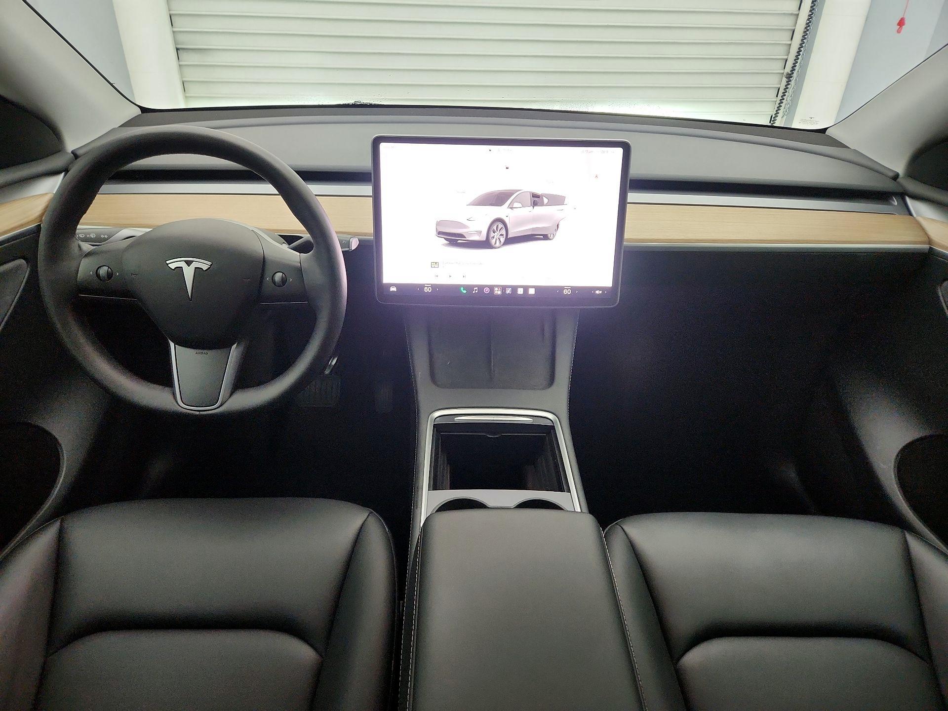 Thumbnail: 2023 Tesla Model Y - 9