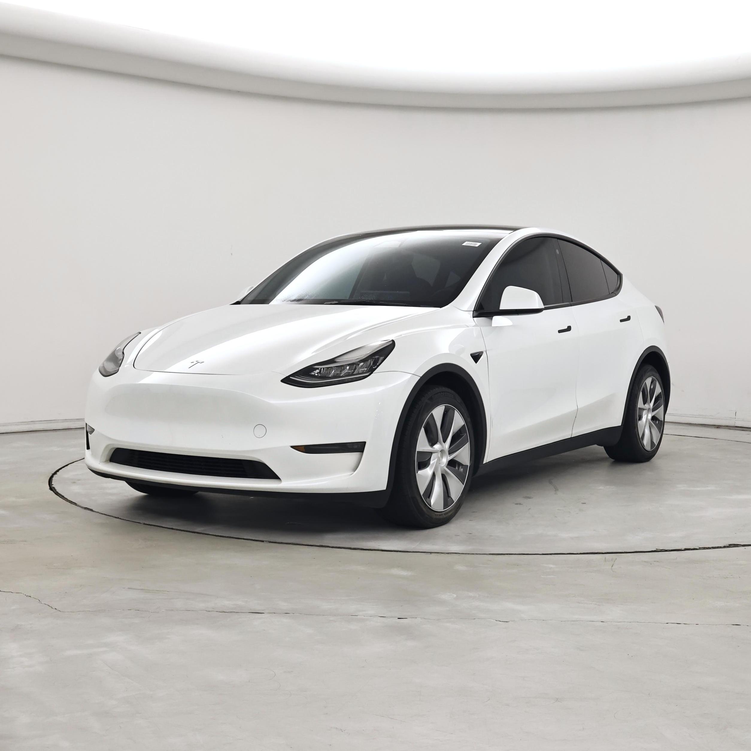 Thumbnail: 2023 Tesla Model Y - 4