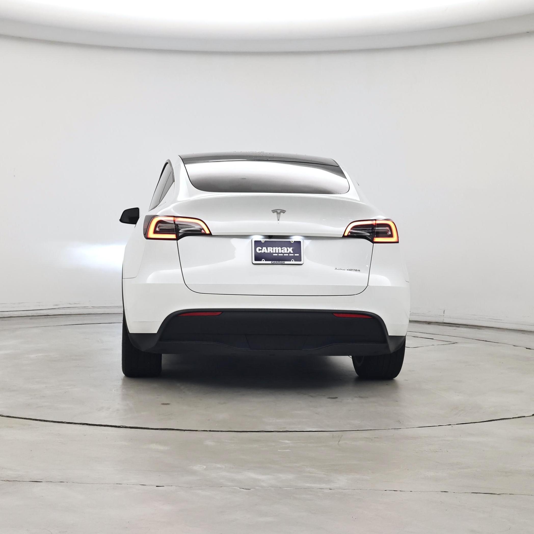 Thumbnail: 2023 Tesla Model Y - 6