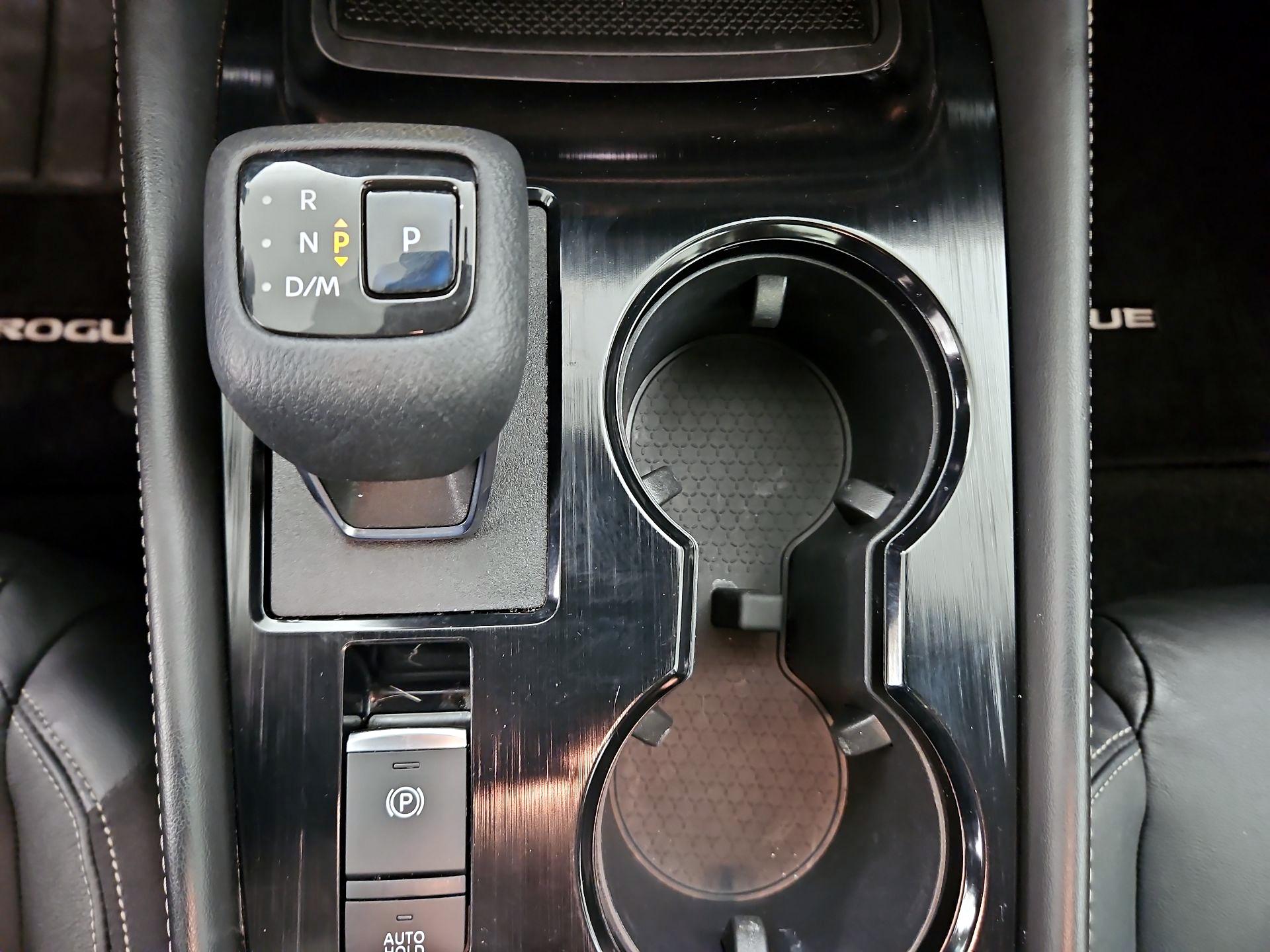 Thumbnail: 2021 Nissan Rogue - 18