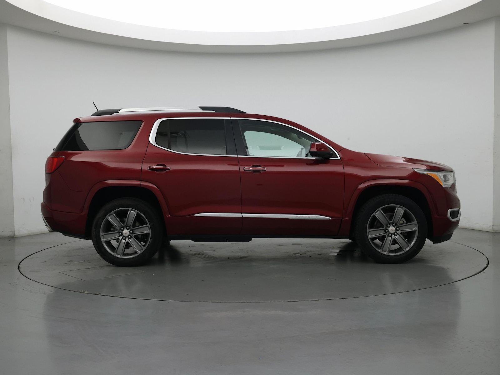 2019 GMC Acadia Denali - Photo 8