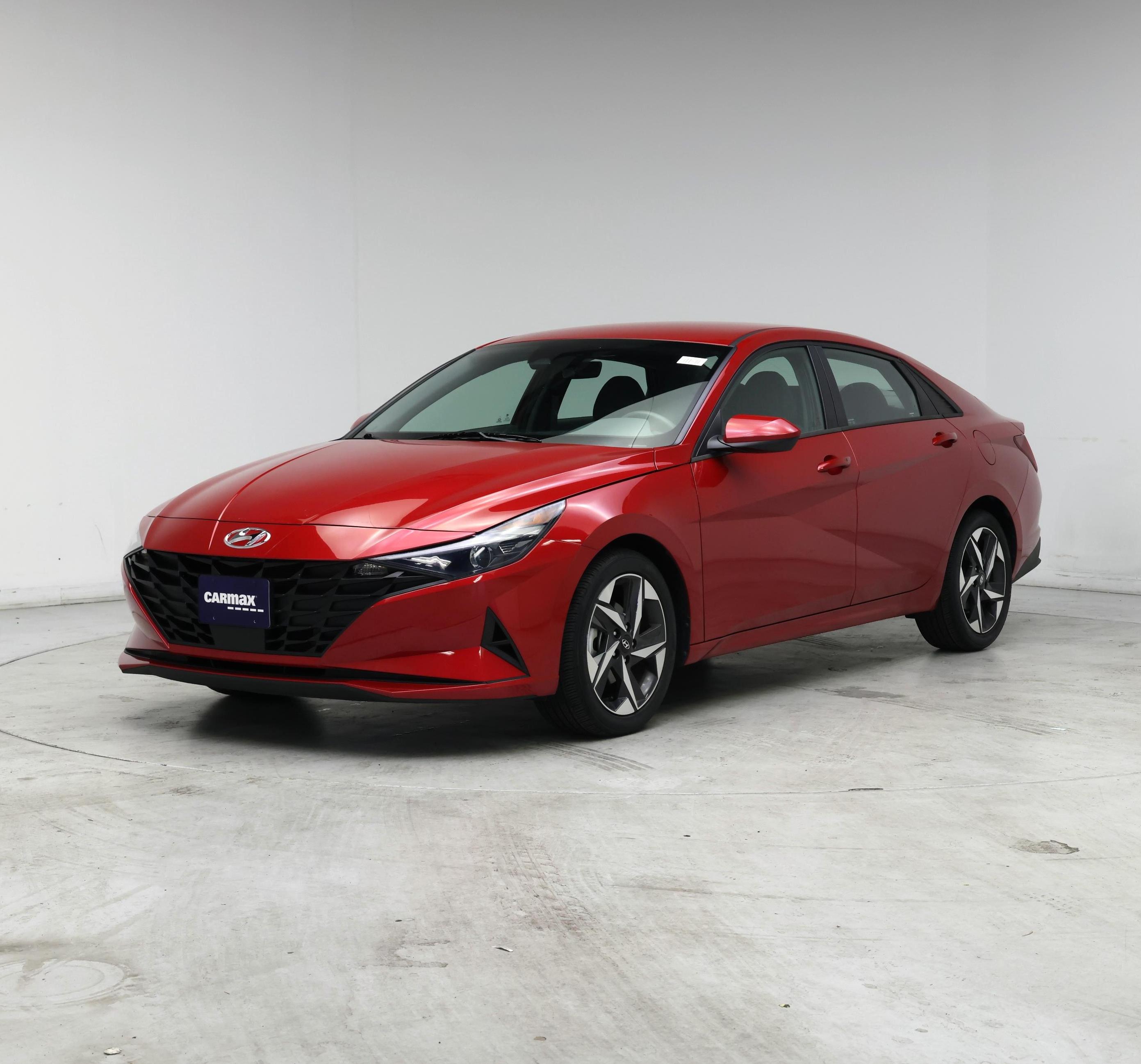 Thumbnail: 2023 Hyundai Elantra - 4
