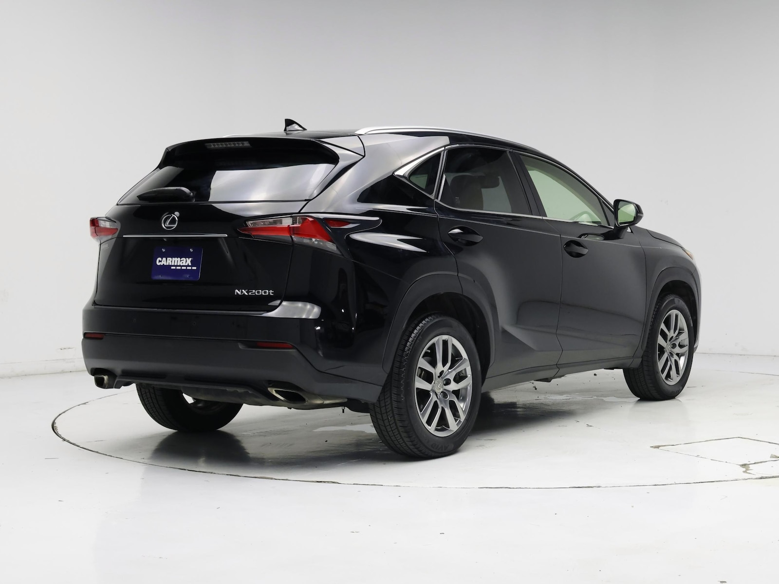 2015 Lexus NX 200t - Photo 9