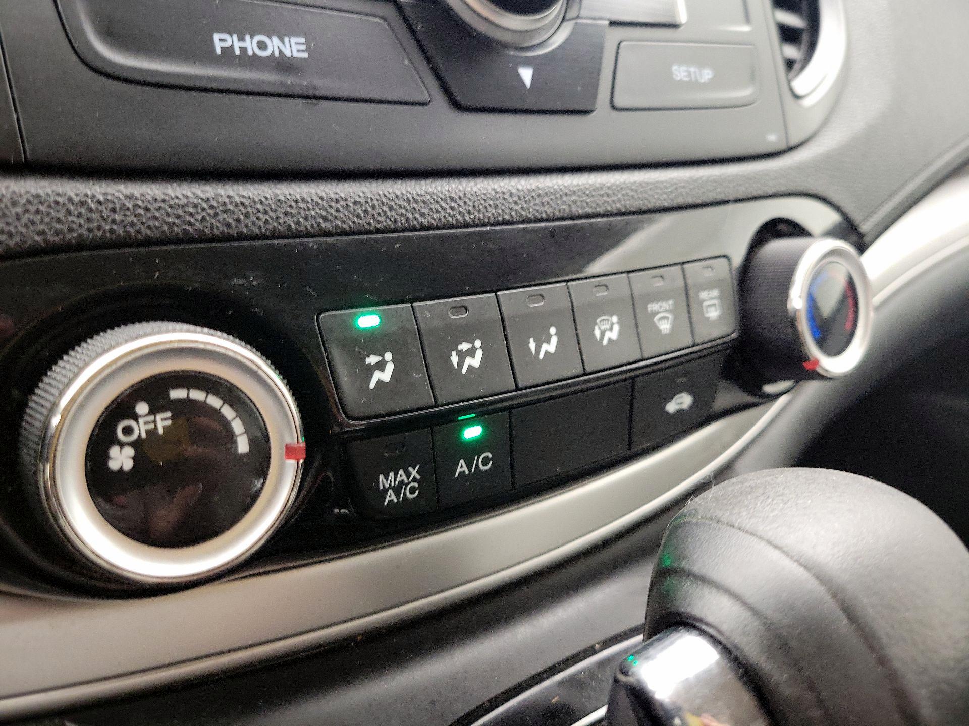 Thumbnail: 2016 Honda CR-V - 16
