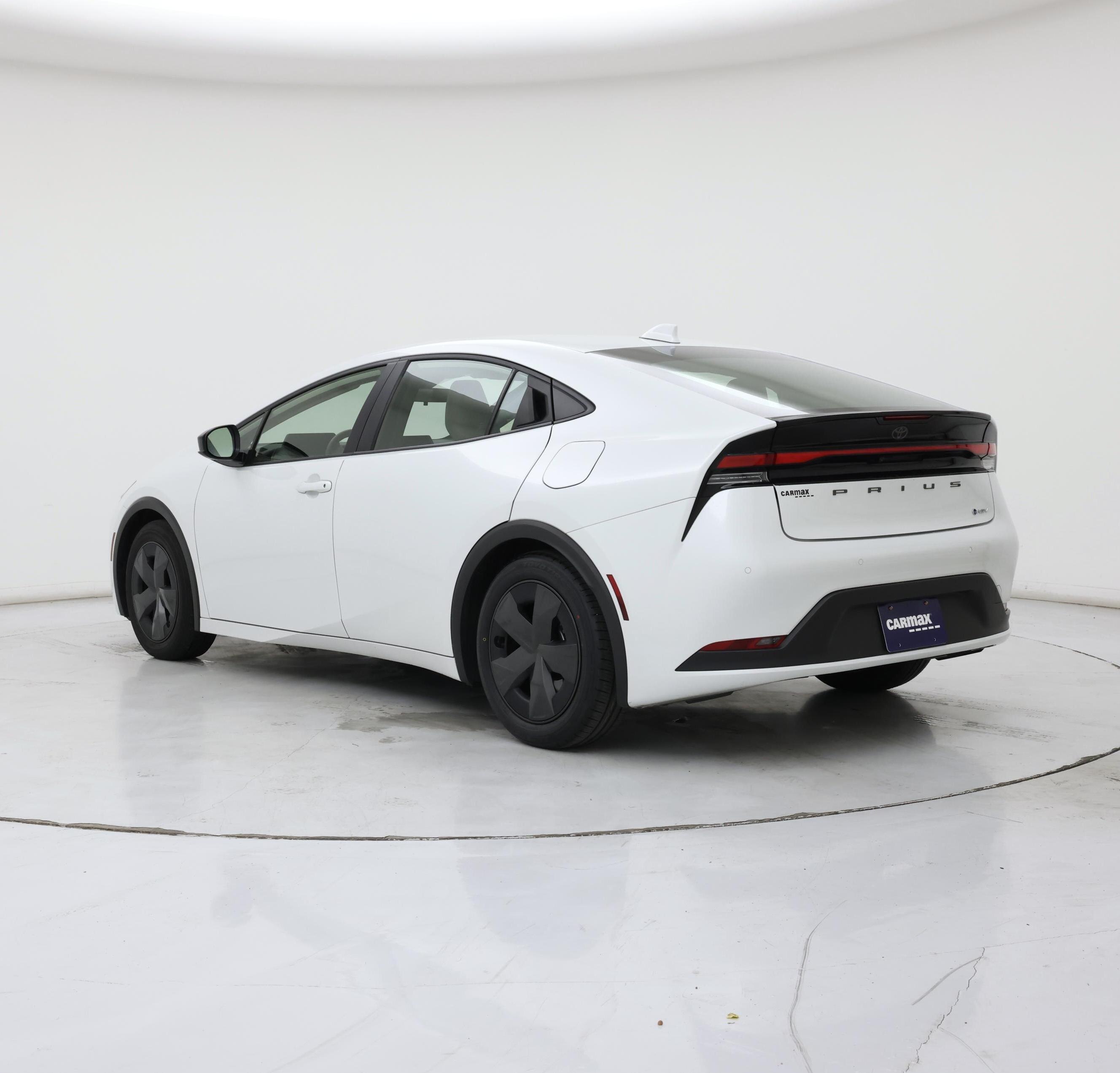 Thumbnail: 2023 Toyota Prius - 2